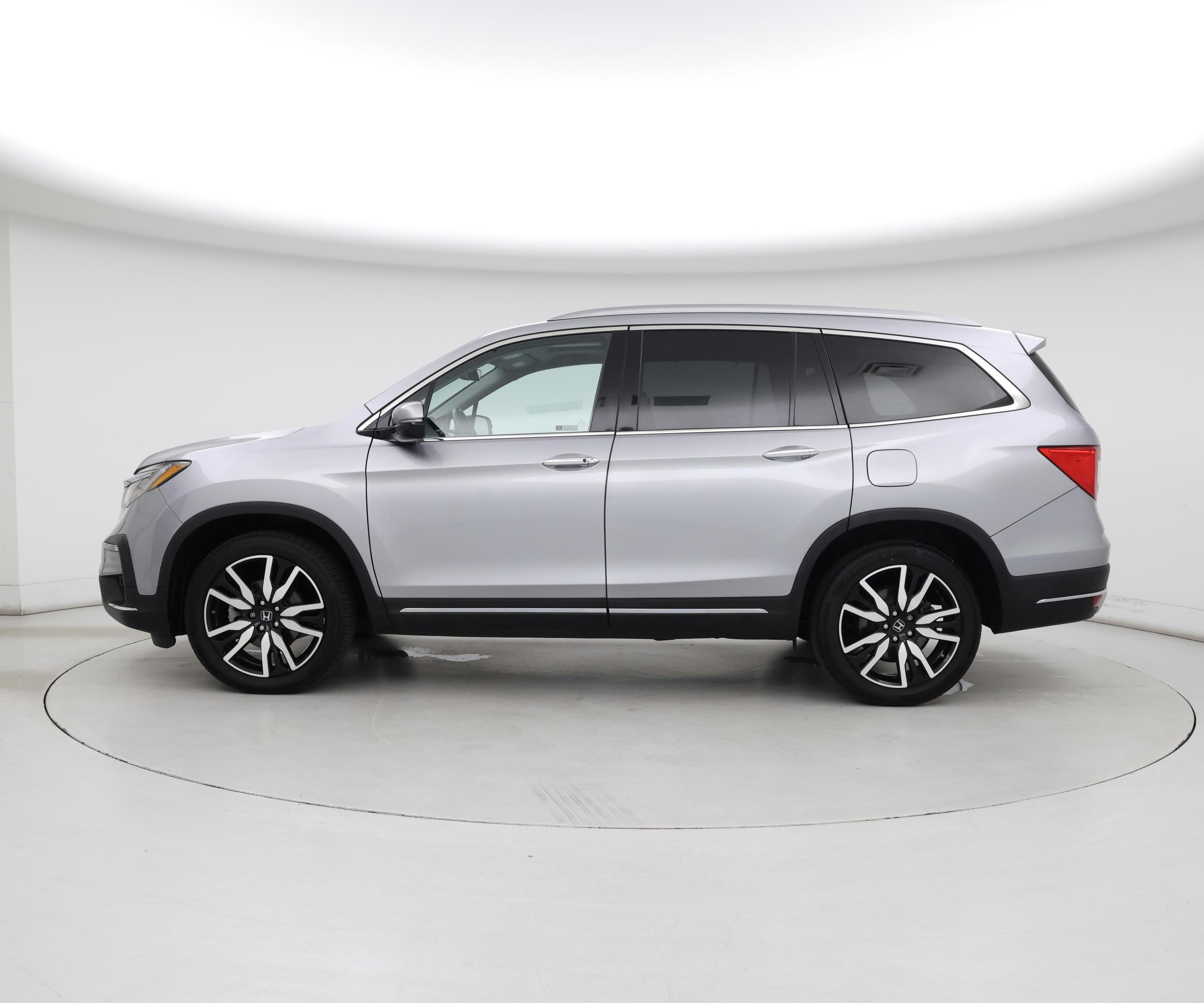 Thumbnail: 2021 Honda Pilot - 3