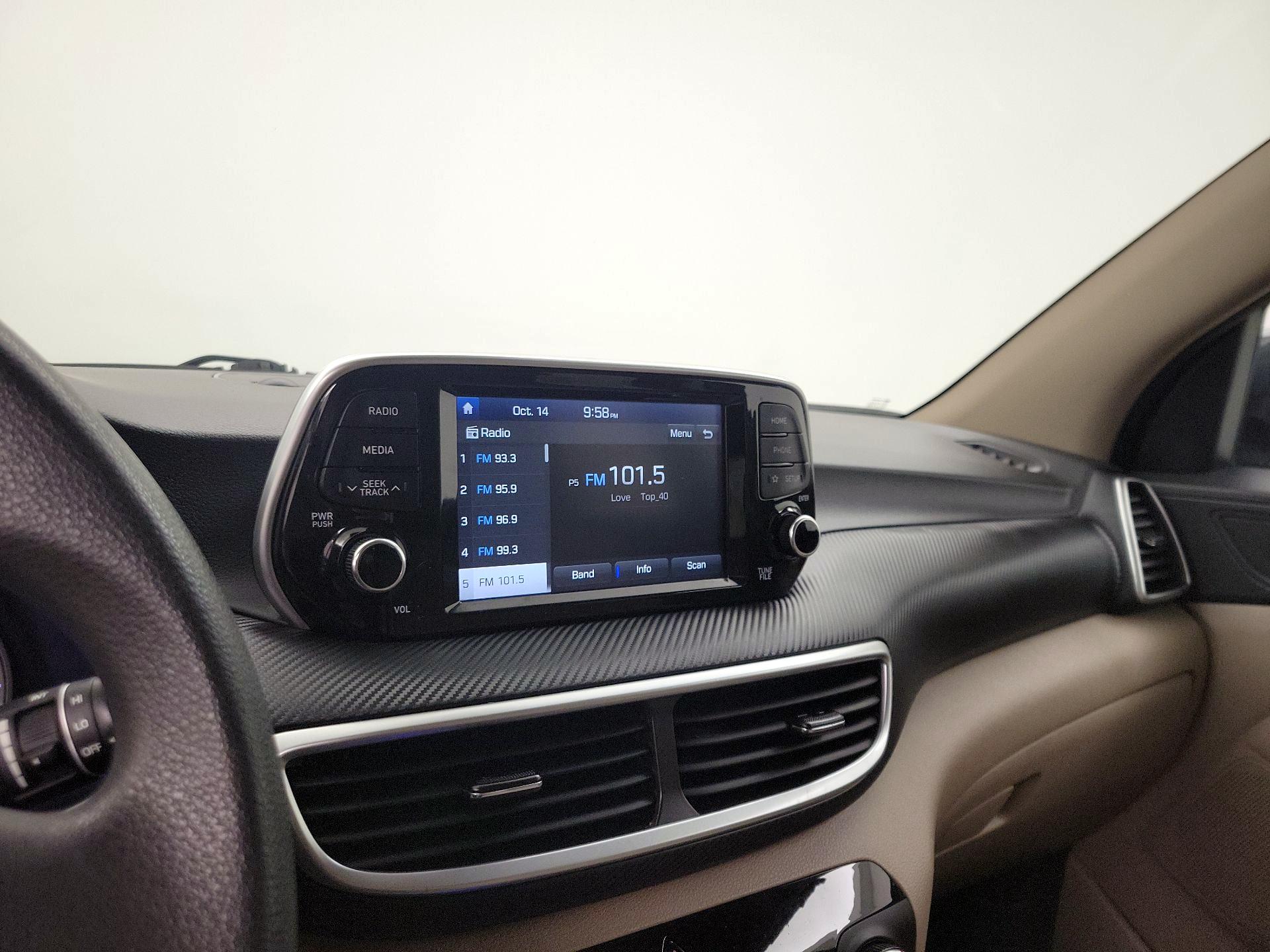 Thumbnail: 2020 Hyundai Tucson - 15