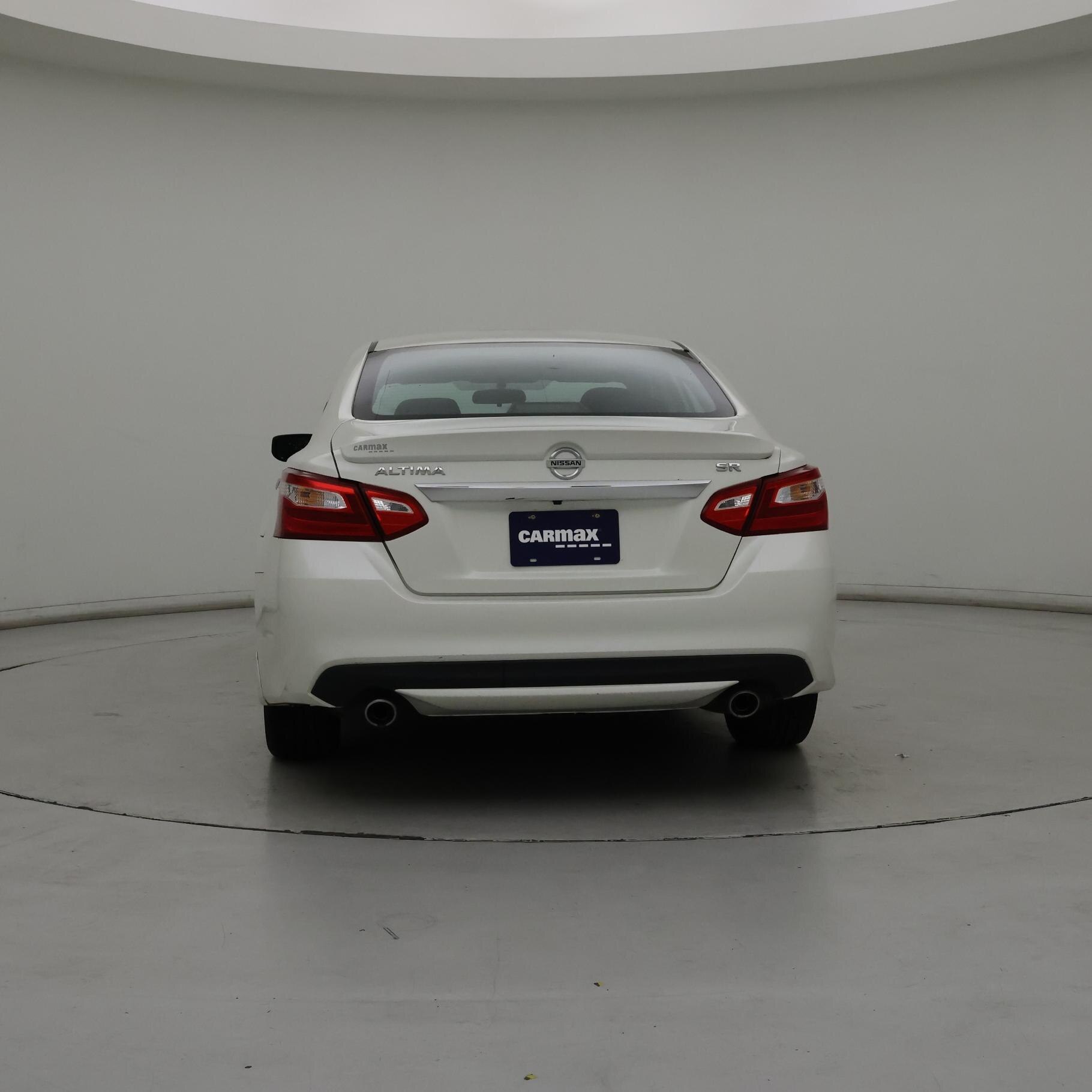 Thumbnail: 2016 Nissan Altima - 6