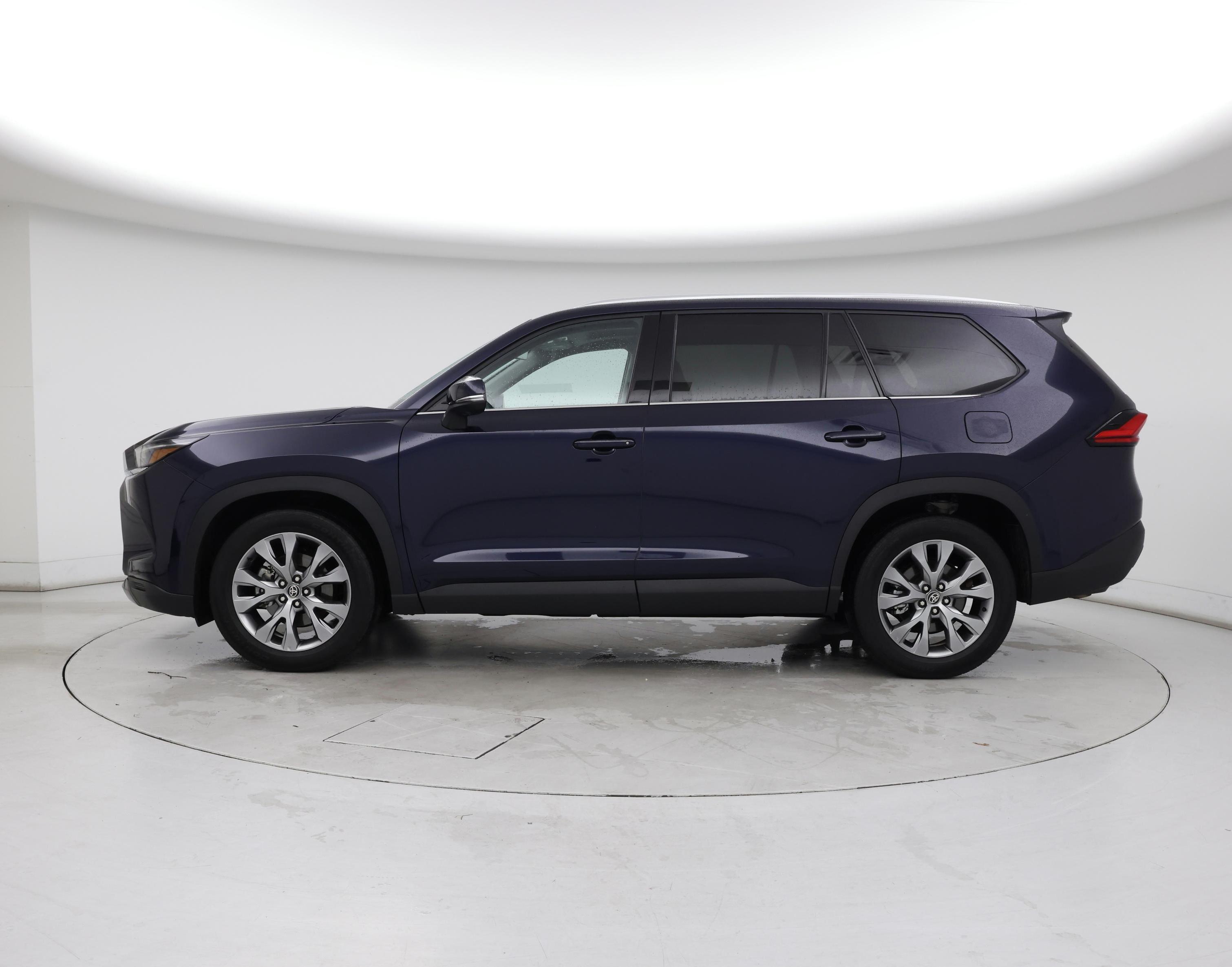 Thumbnail: 2024 Toyota Grand Highlander - 3