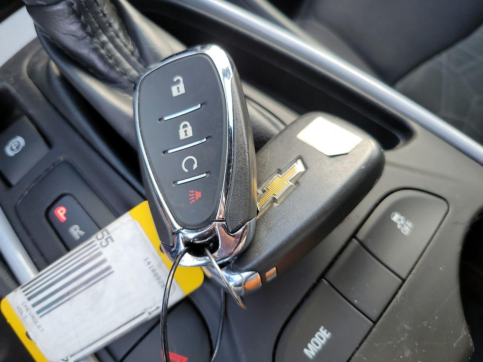 Thumbnail: 2018 Chevrolet Volt - 20