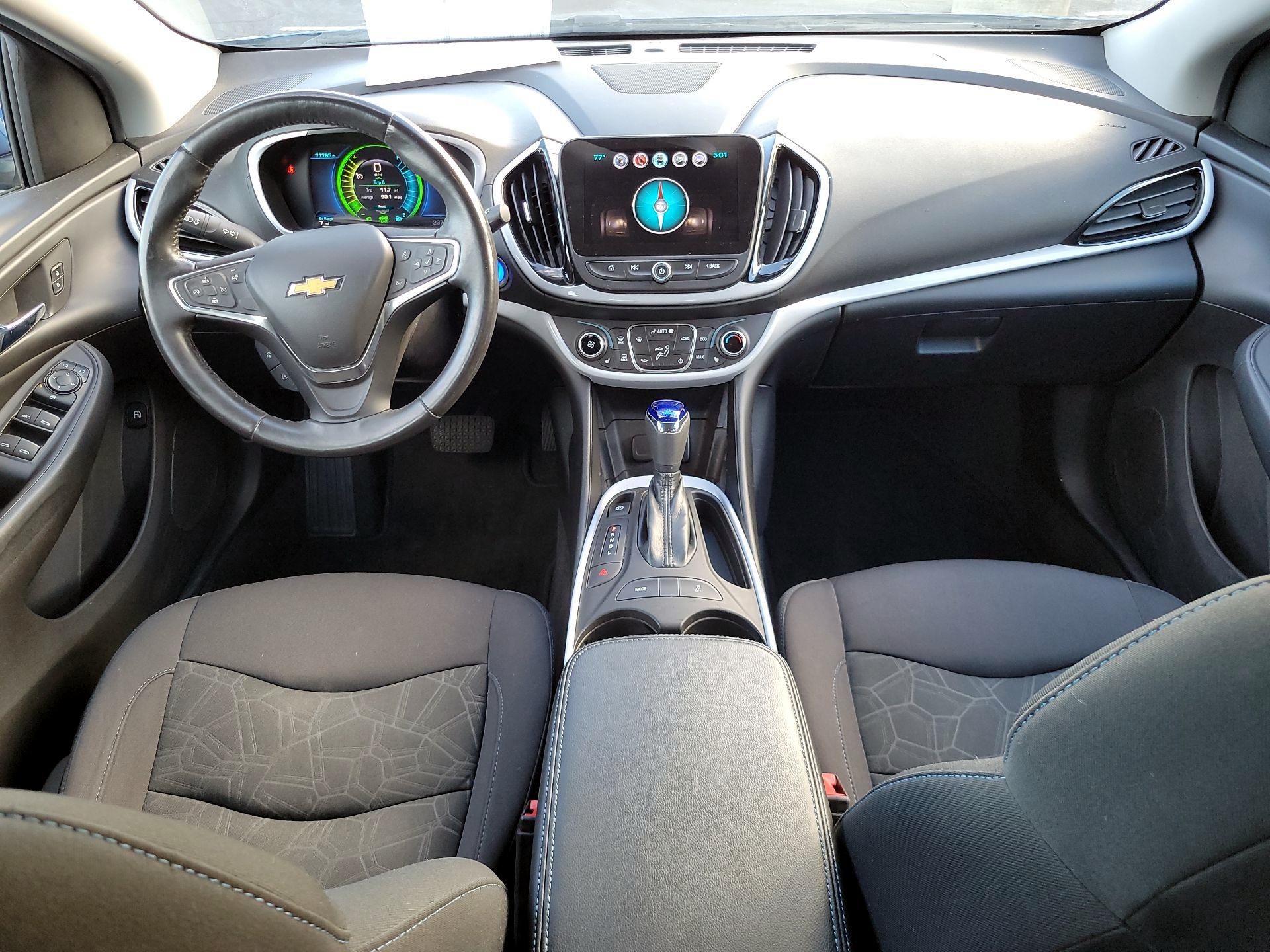 Thumbnail: 2018 Chevrolet Volt - 8