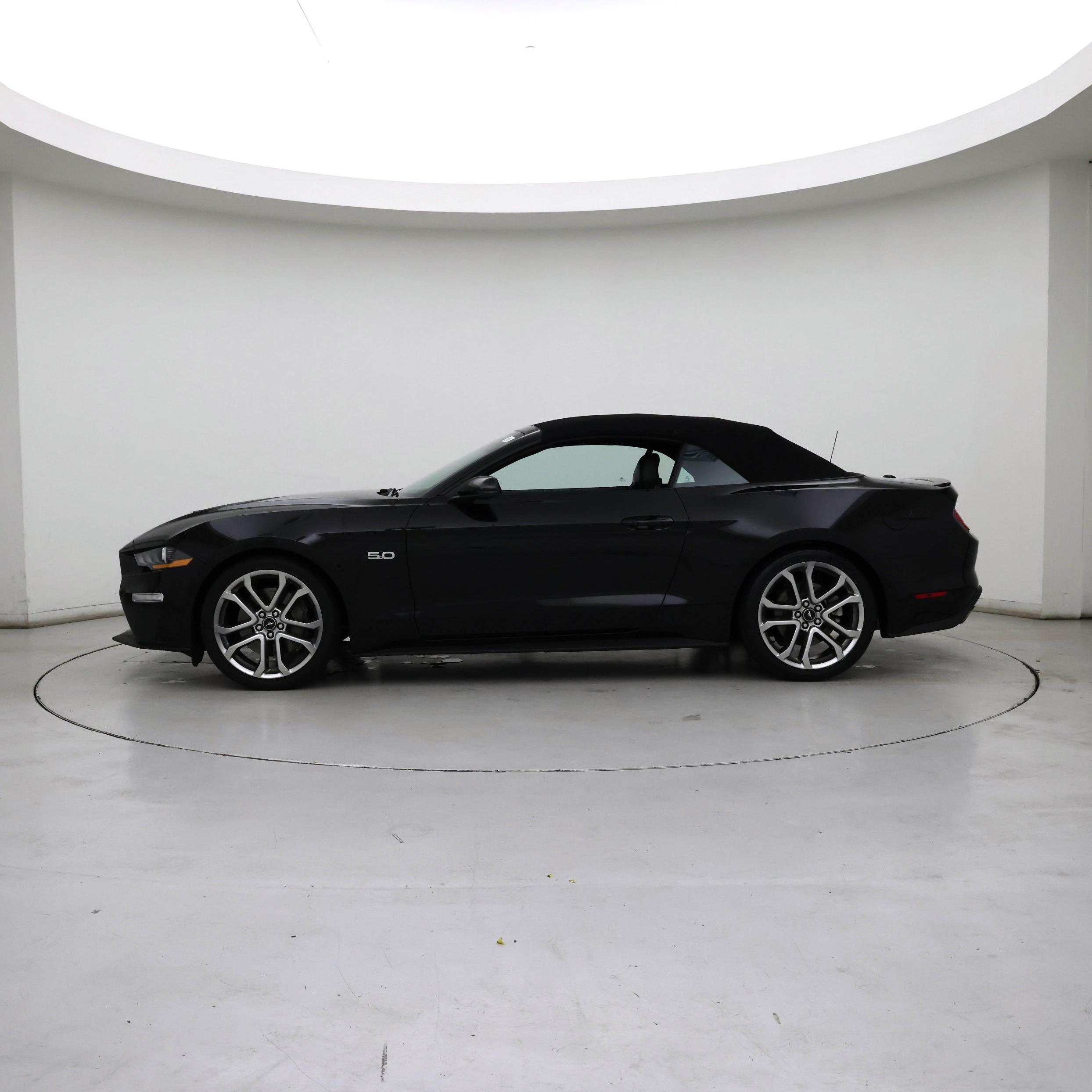 Thumbnail: 2019 Ford Mustang - 3