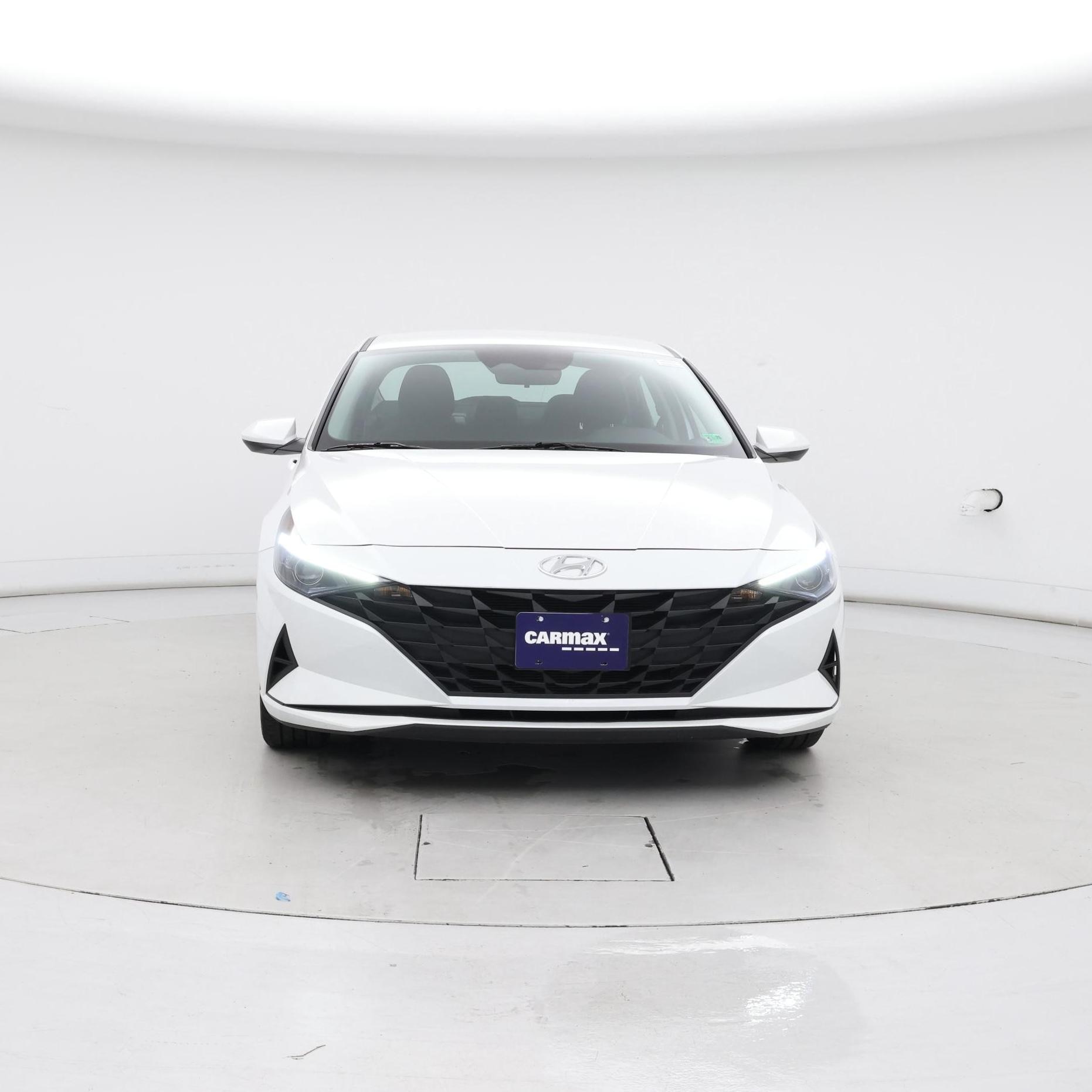 Thumbnail: 2022 Hyundai Elantra - 5
