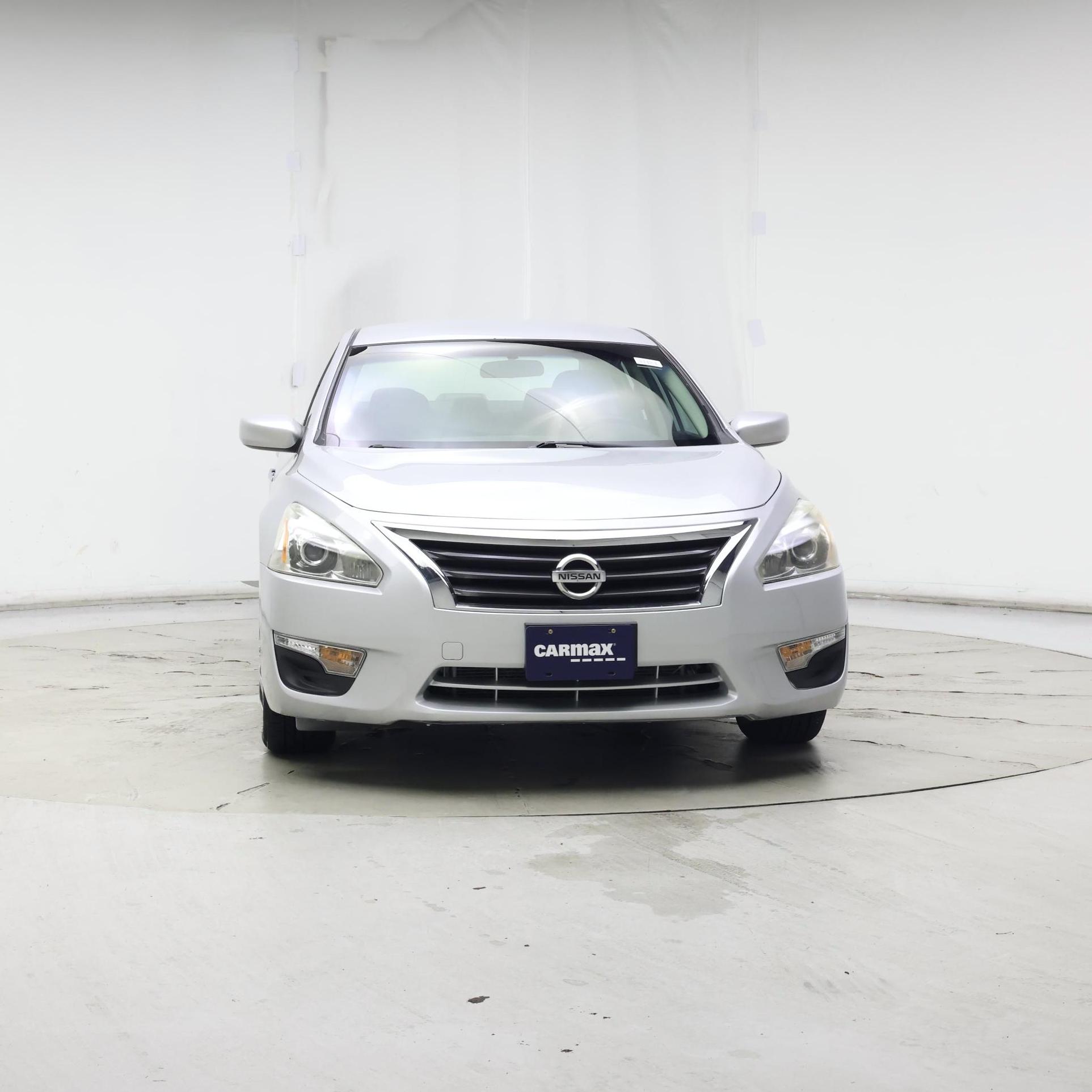 Thumbnail: 2015 Nissan Altima - 5