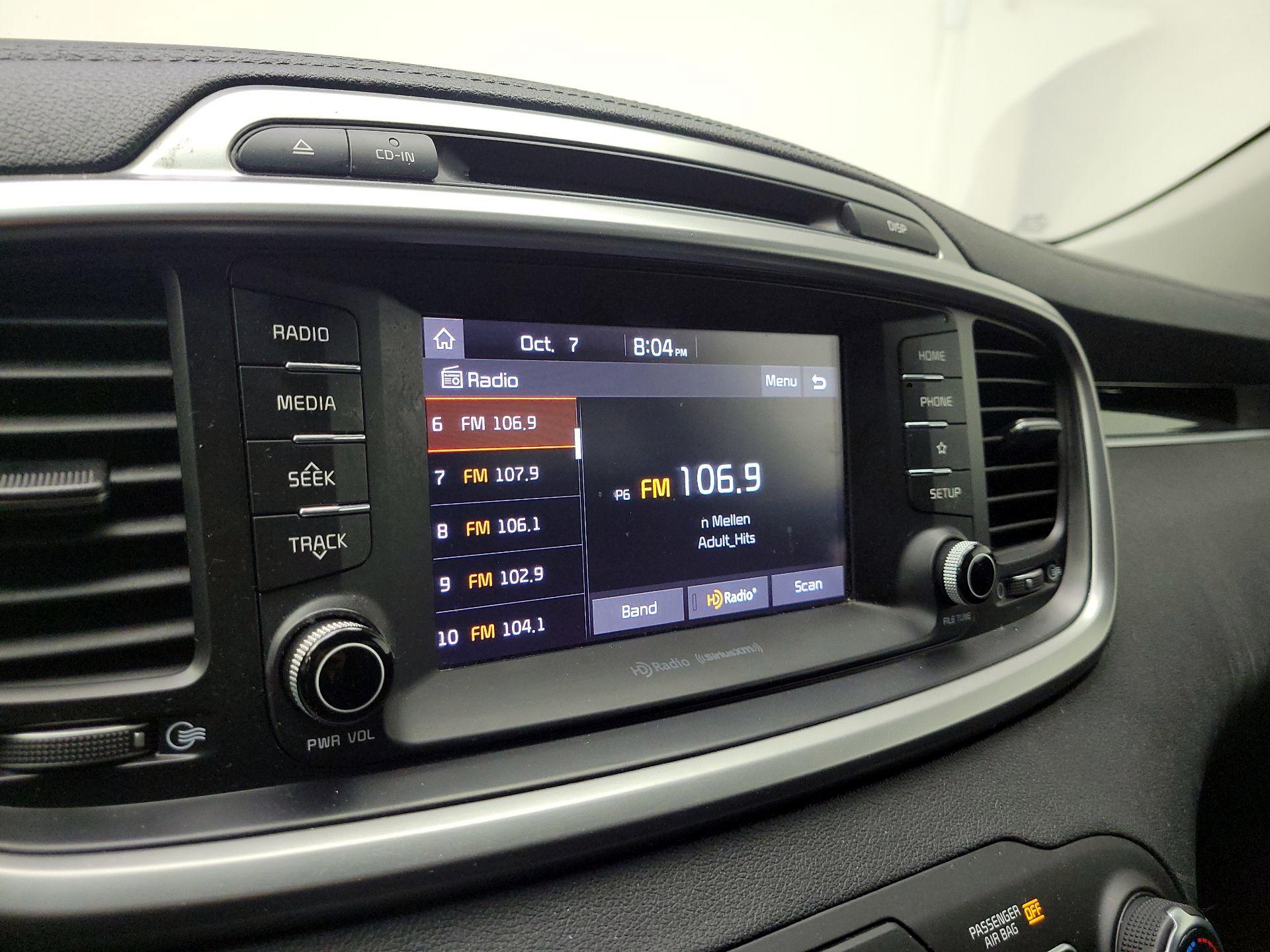 Thumbnail: 2019 Kia Sorento - 15
