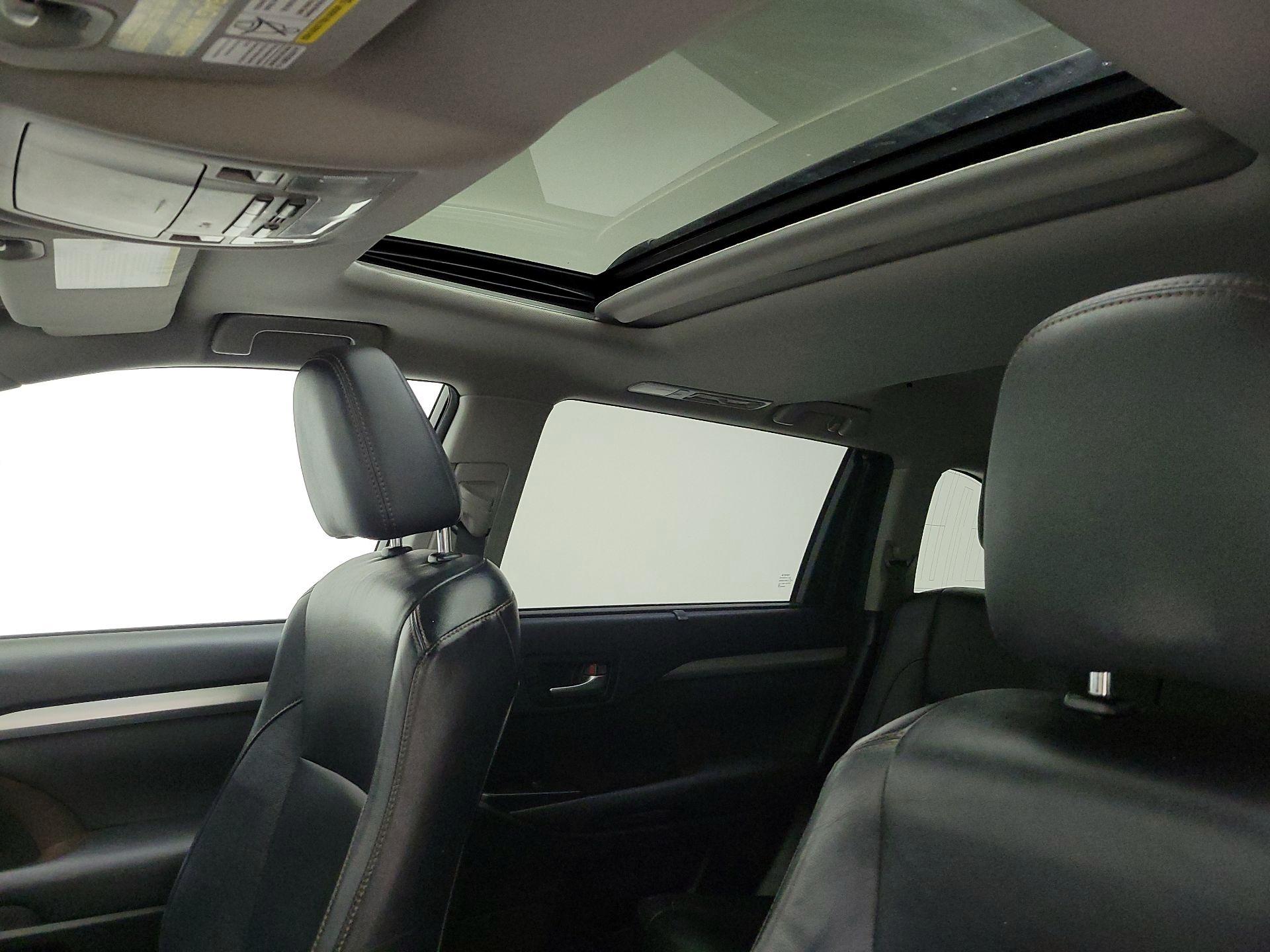 Thumbnail: 2014 Toyota Highlander - 20