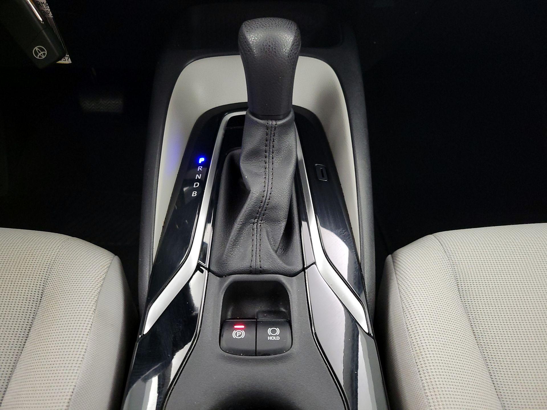 Thumbnail: 2022 Toyota Corolla - 17