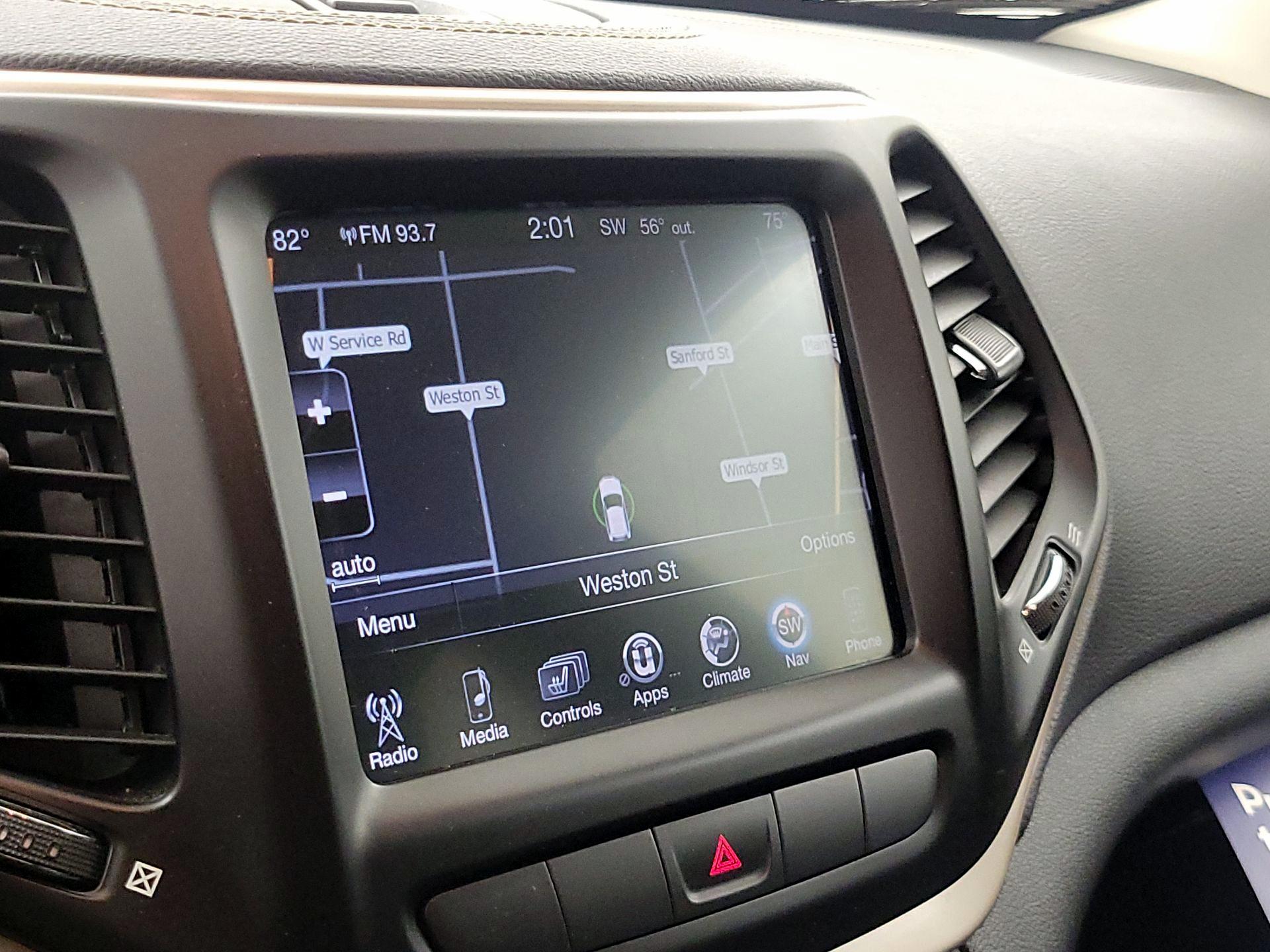 Thumbnail: 2014 Jeep Cherokee - 14