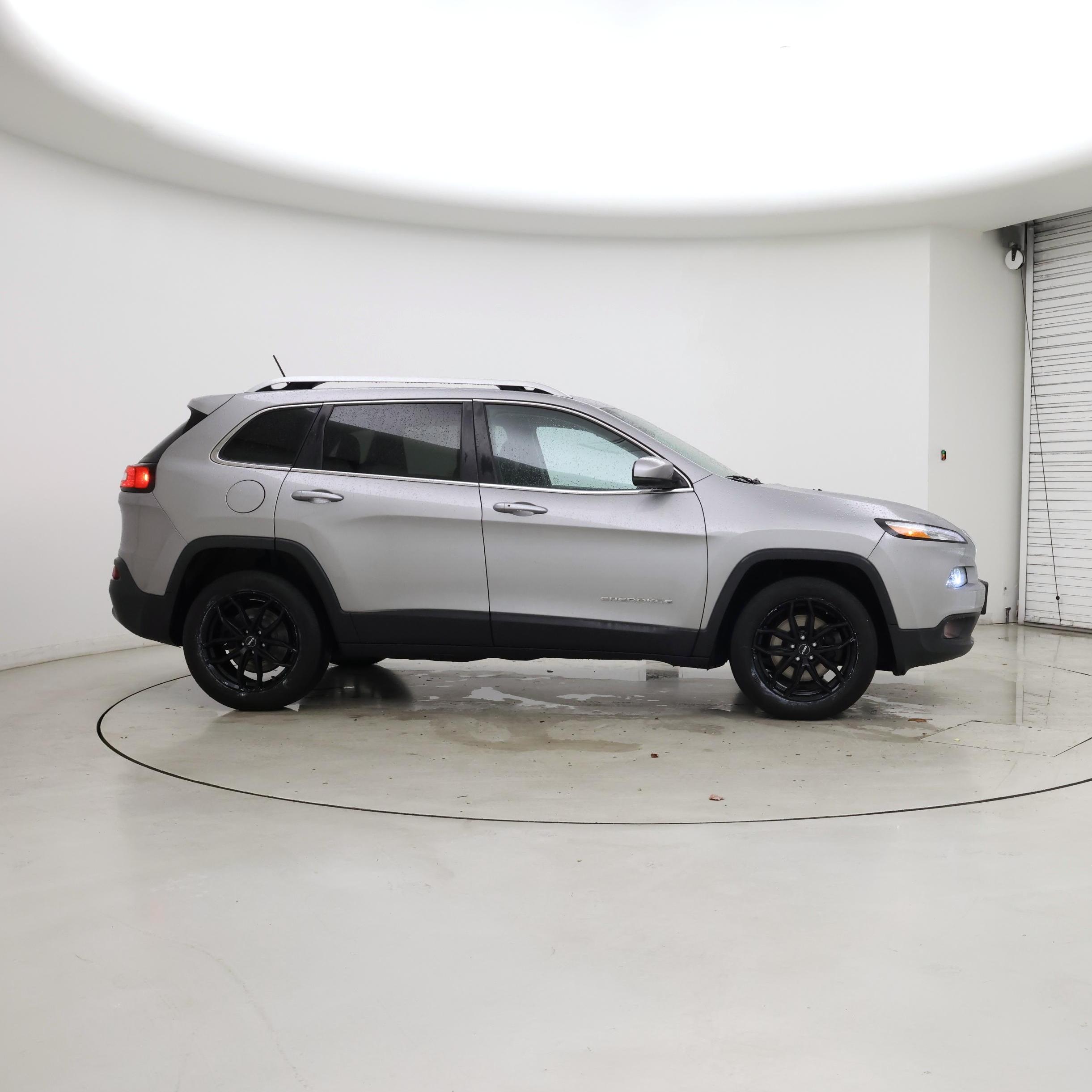 Thumbnail: 2014 Jeep Cherokee - 7