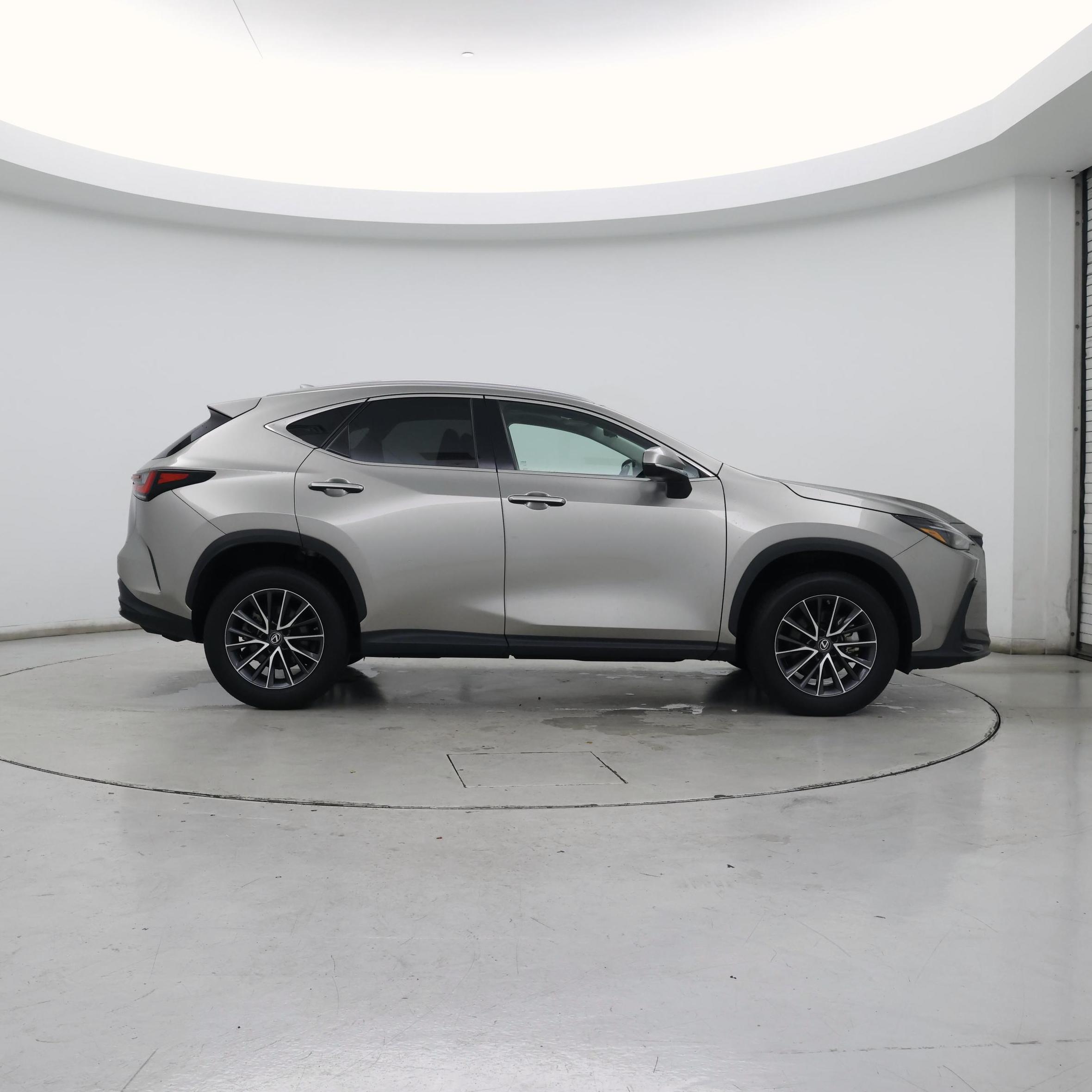 Thumbnail: 2023 Lexus NX - 7