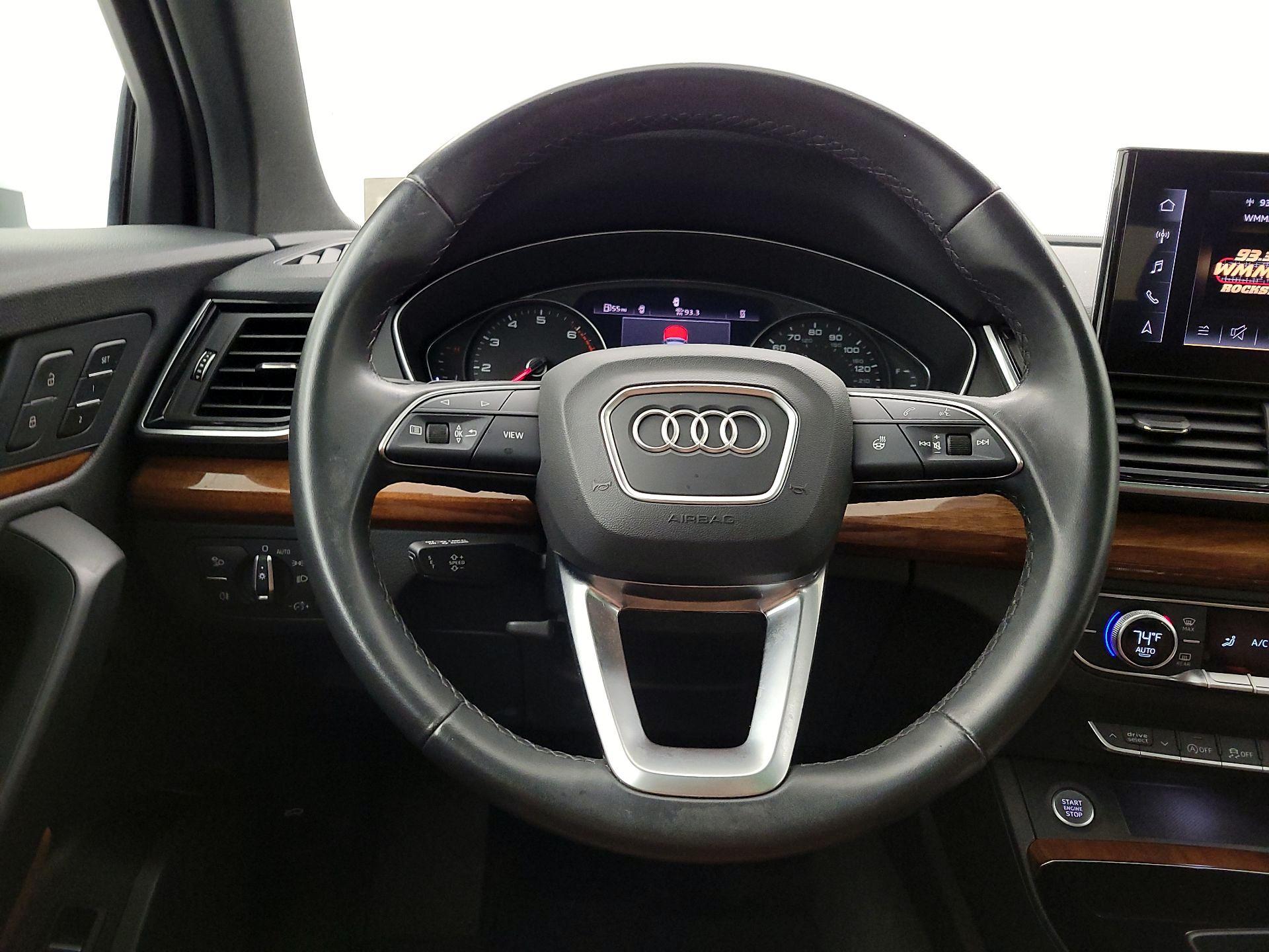 Thumbnail: 2021 Audi Q5 - 10