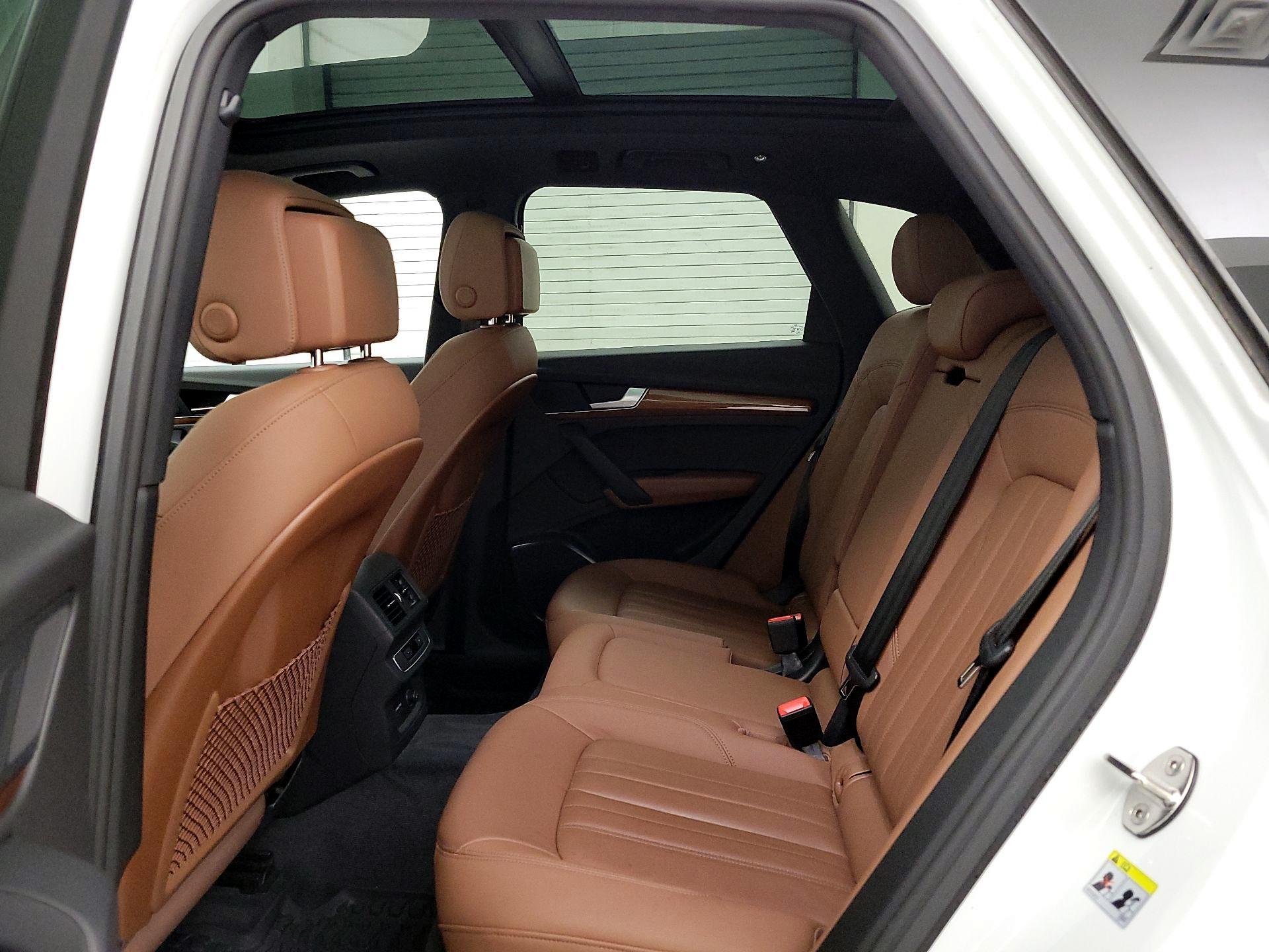 Thumbnail: 2021 Audi Q5 - 20