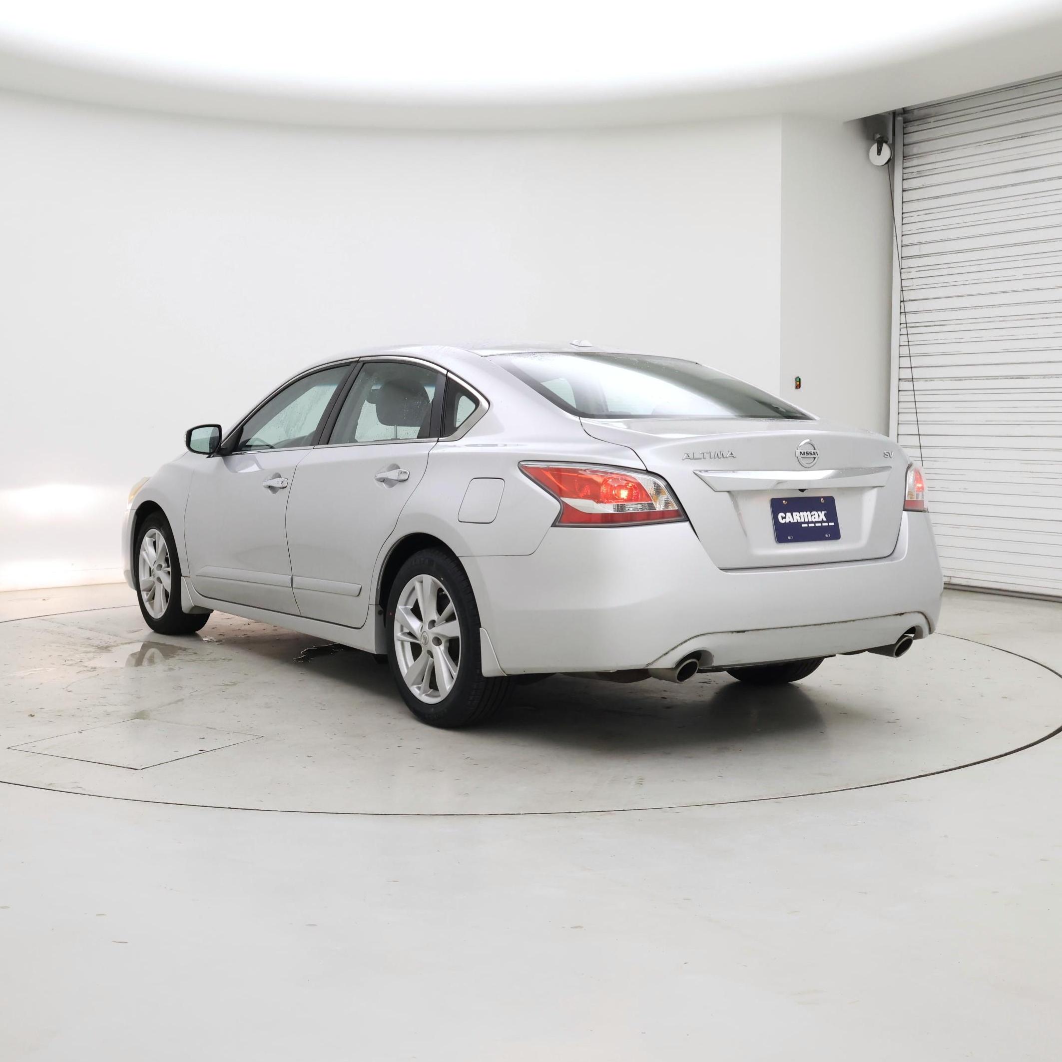 Thumbnail: 2015 Nissan Altima - 2