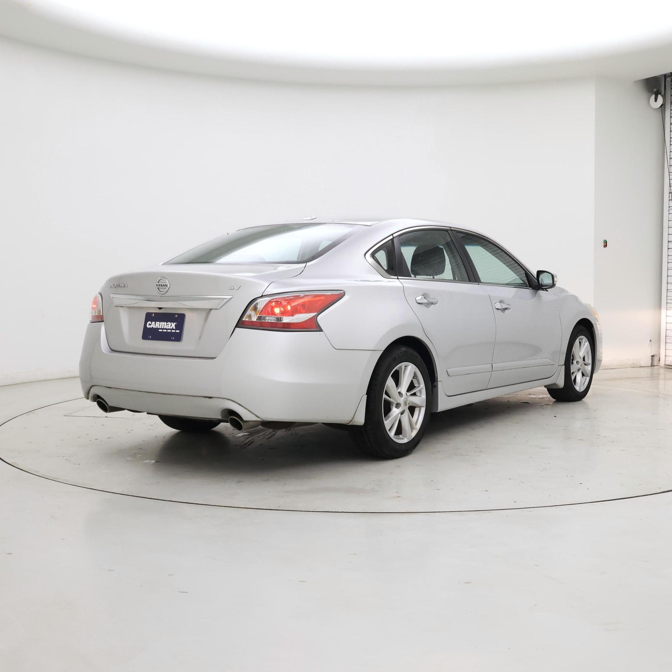 Thumbnail: 2015 Nissan Altima - 8
