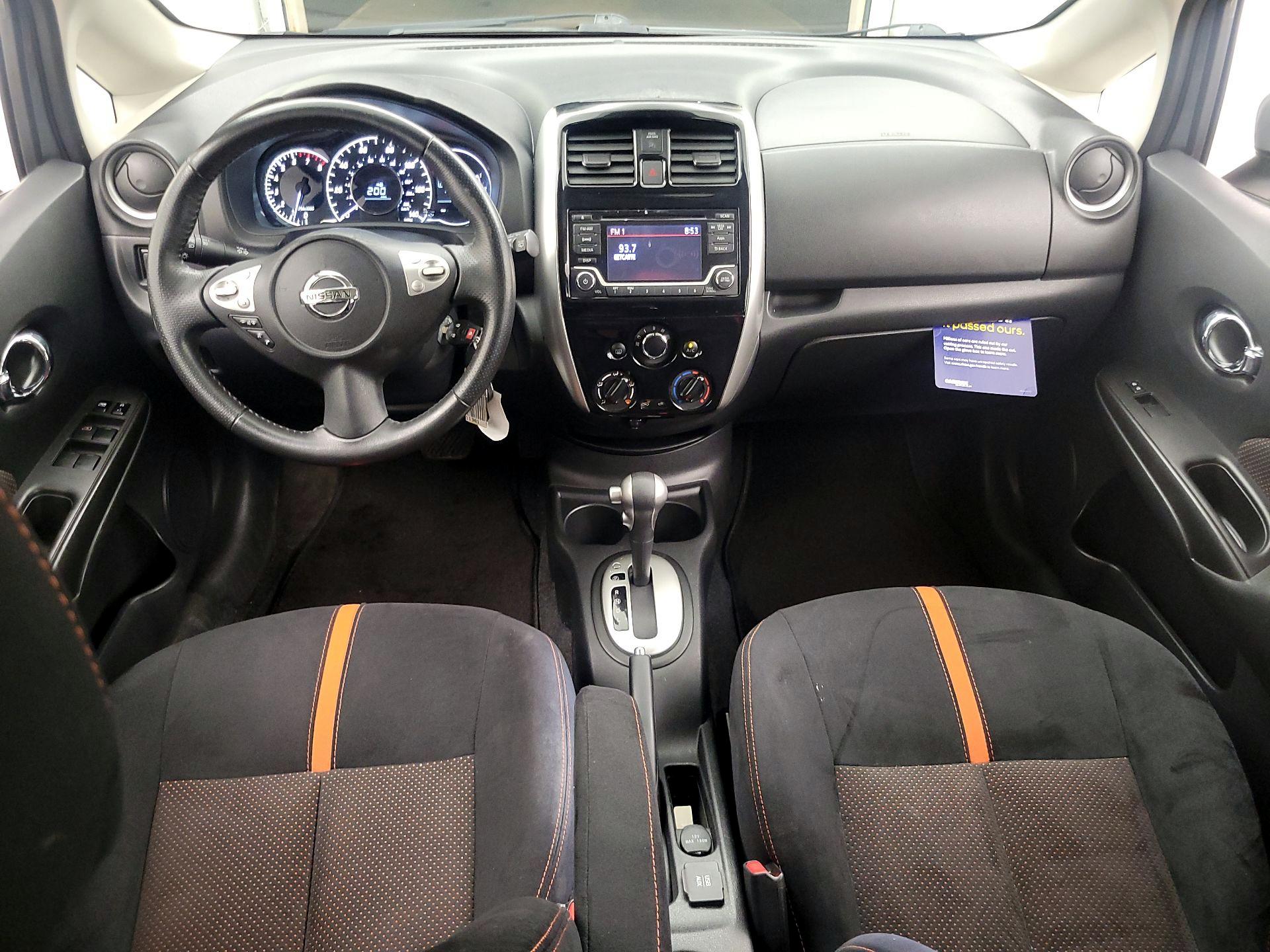 Thumbnail: 2015 Nissan Versa Note - 9