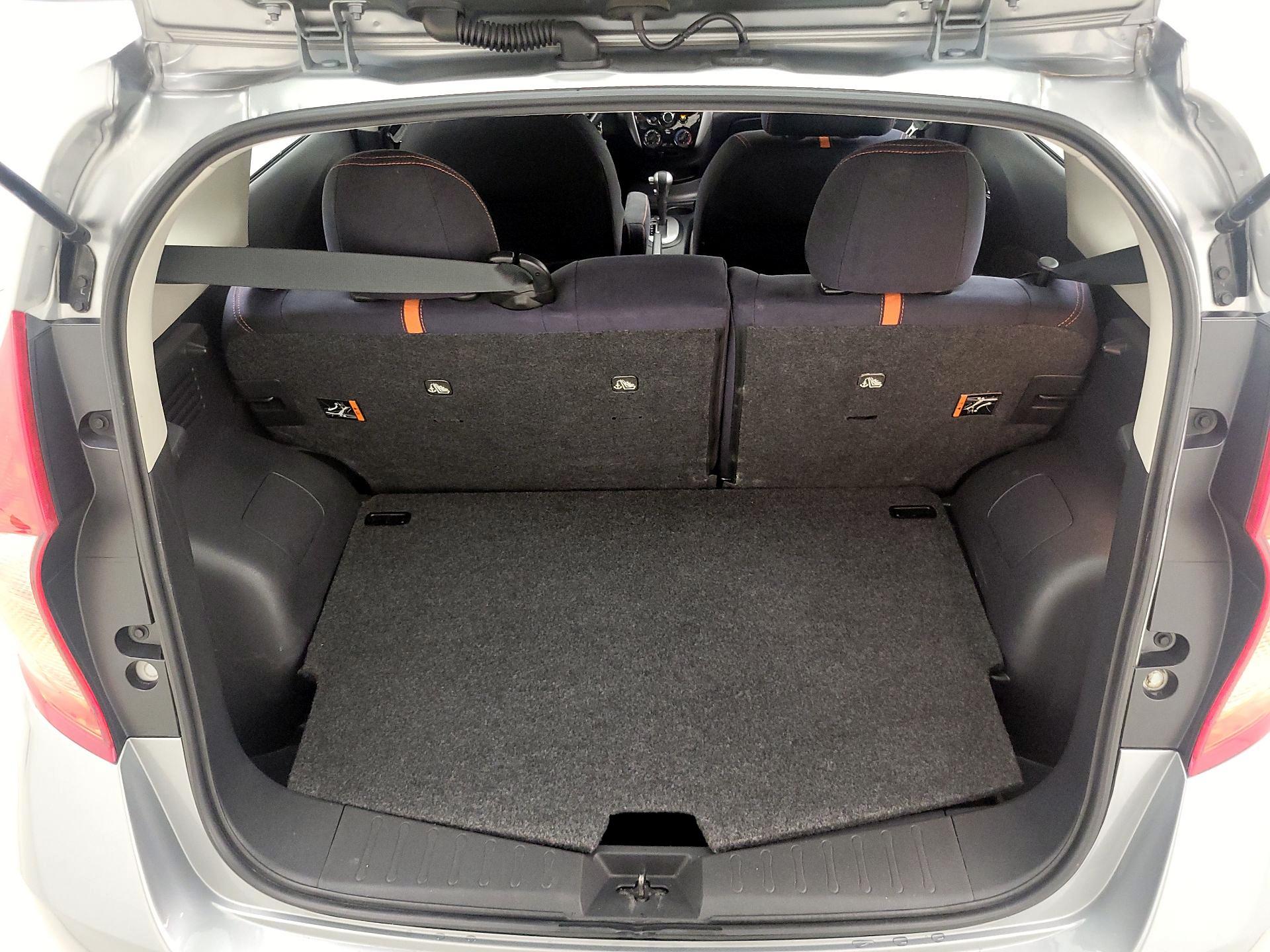 Thumbnail: 2015 Nissan Versa Note - 20