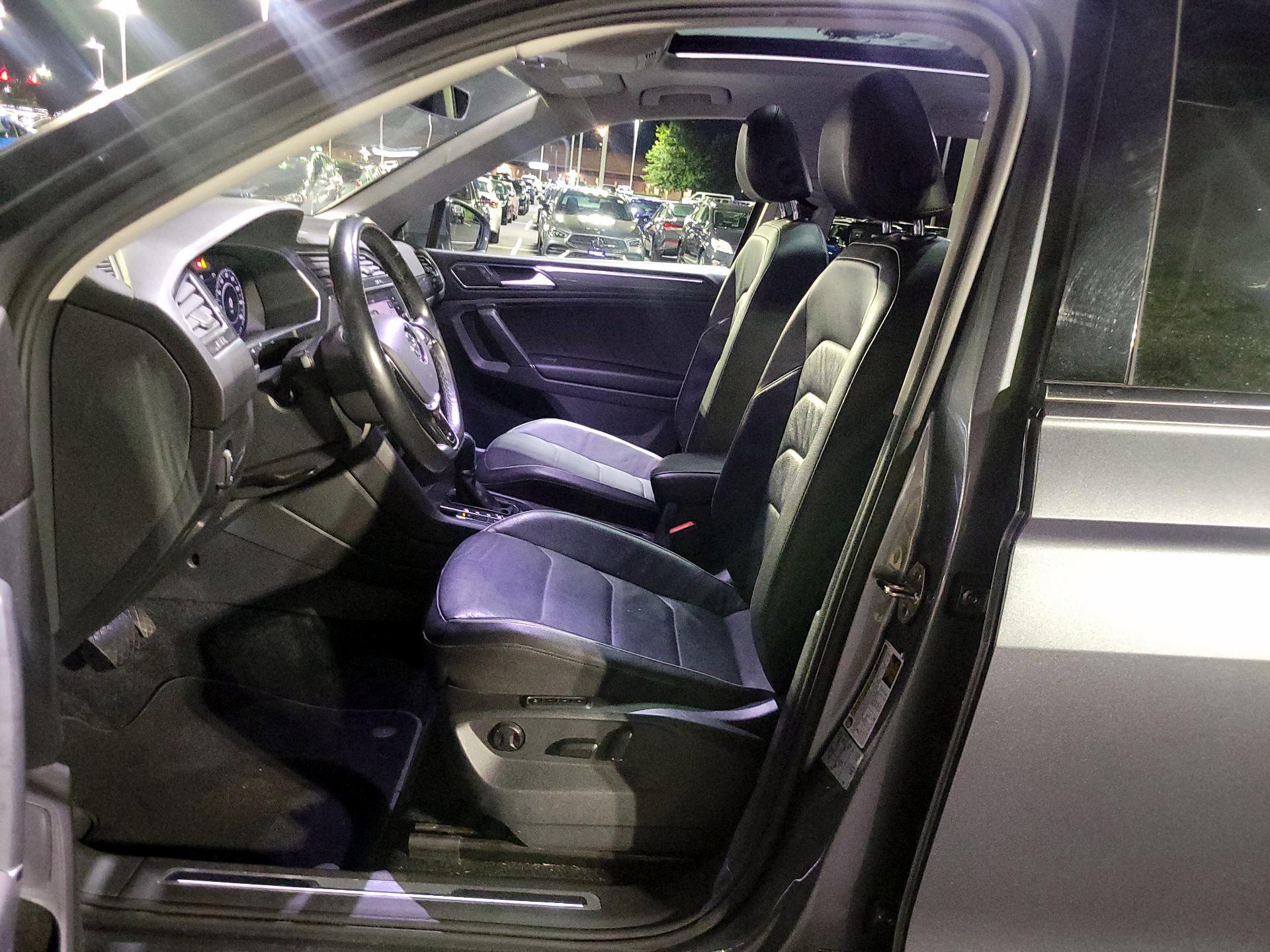 Thumbnail: 2018 Volkswagen Tiguan - 9