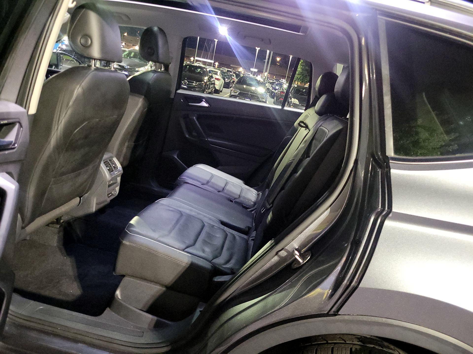 Thumbnail: 2018 Volkswagen Tiguan - 19