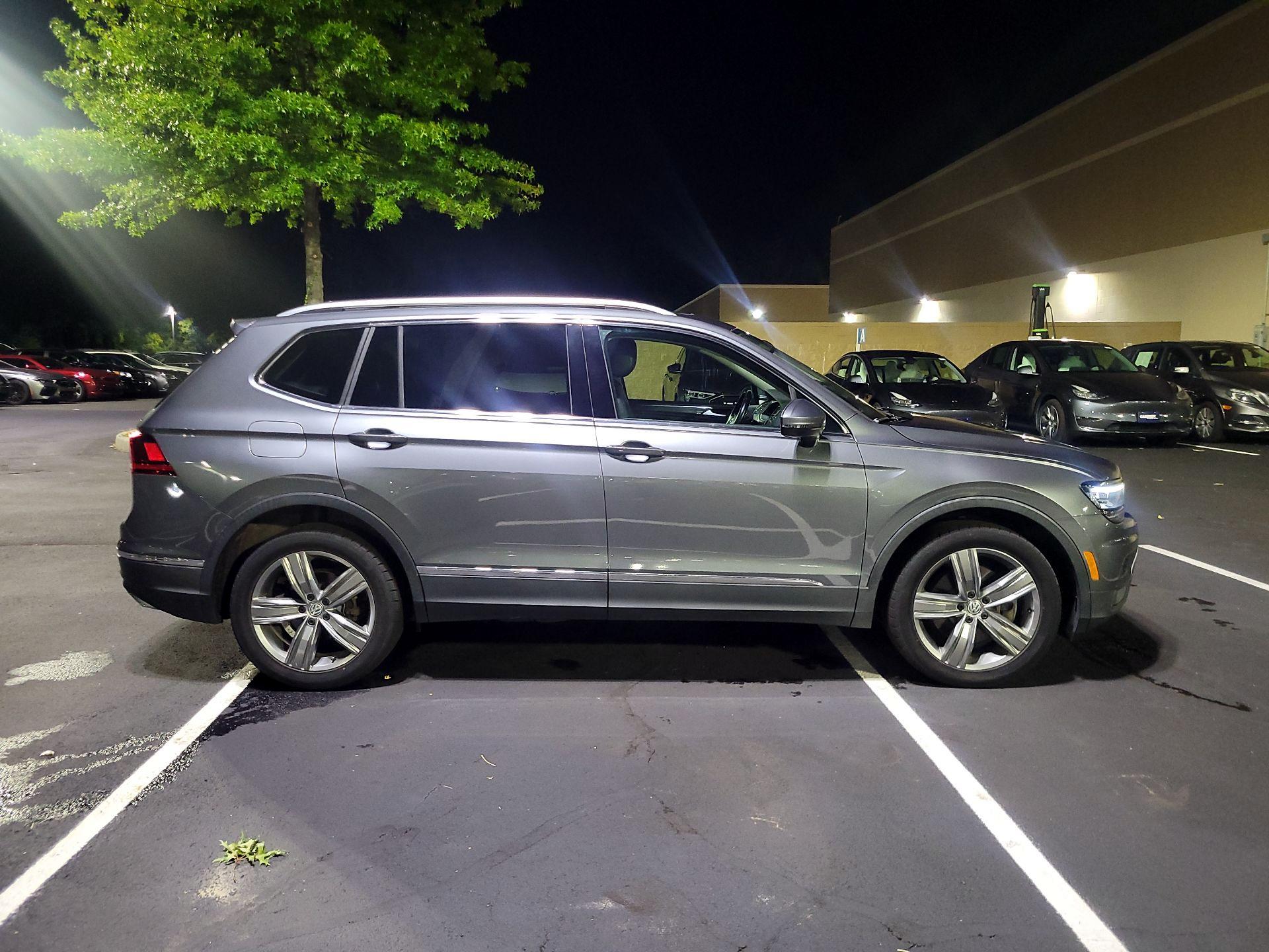 Thumbnail: 2018 Volkswagen Tiguan - 4
