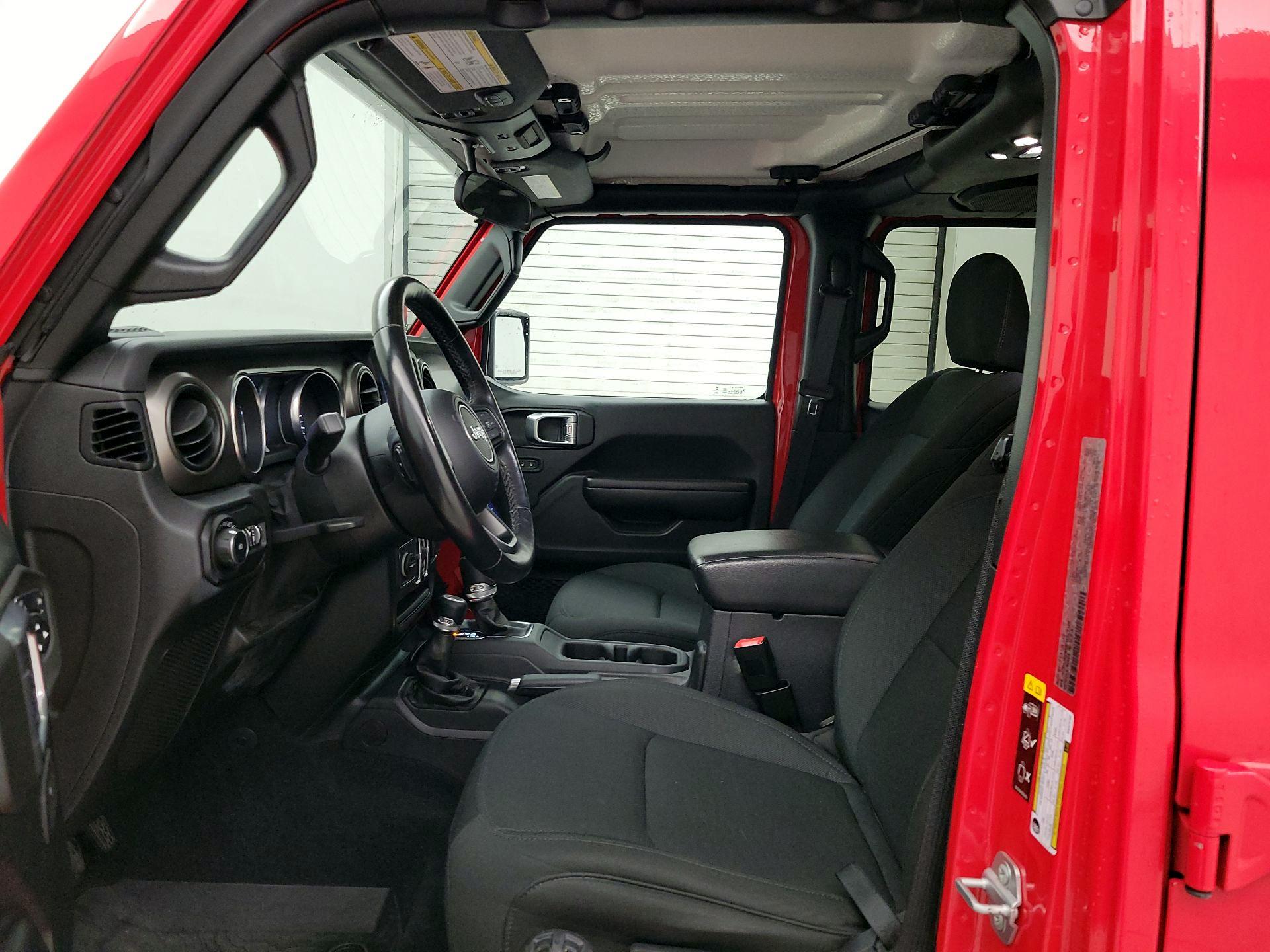 Thumbnail: 2021 Jeep Wrangler - 11