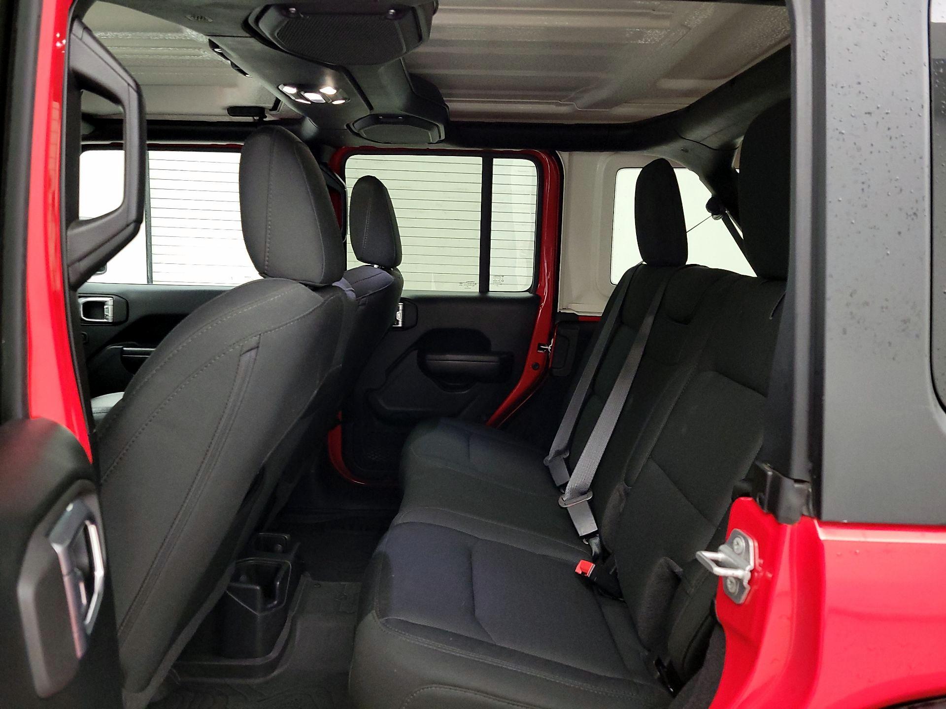 Thumbnail: 2021 Jeep Wrangler - 19