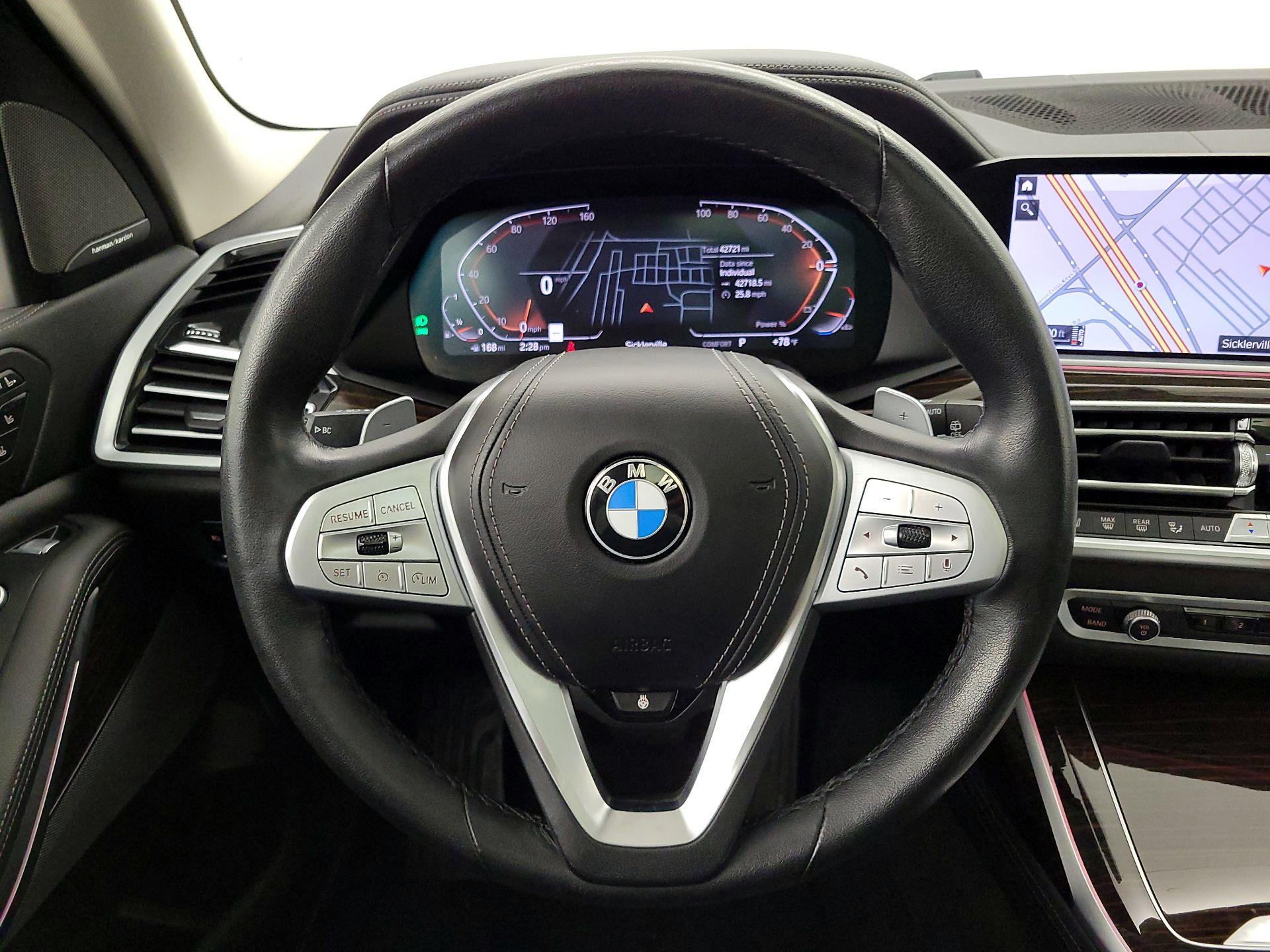 Thumbnail: 2021 BMW X7 - 10