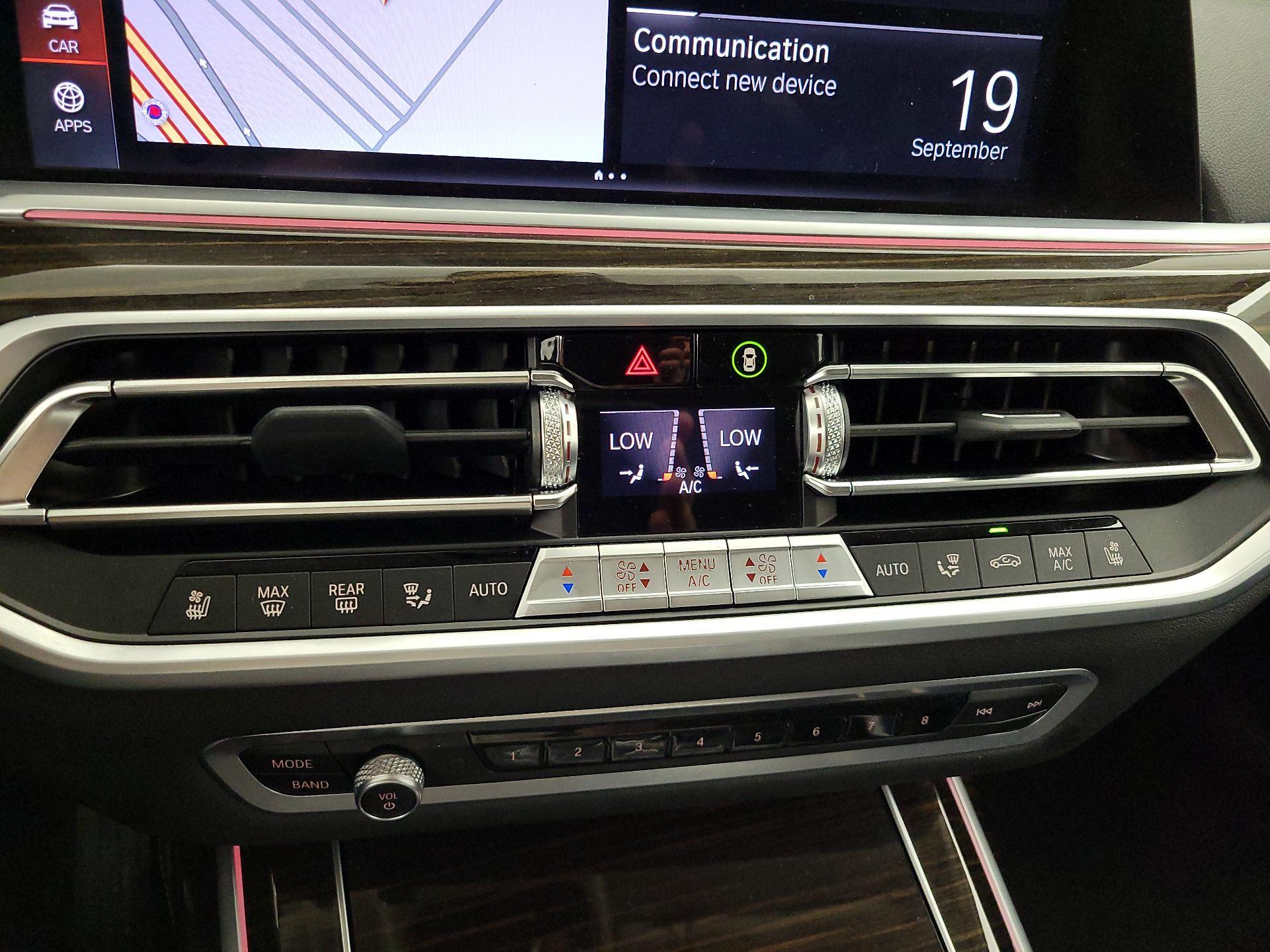 Thumbnail: 2021 BMW X7 - 17
