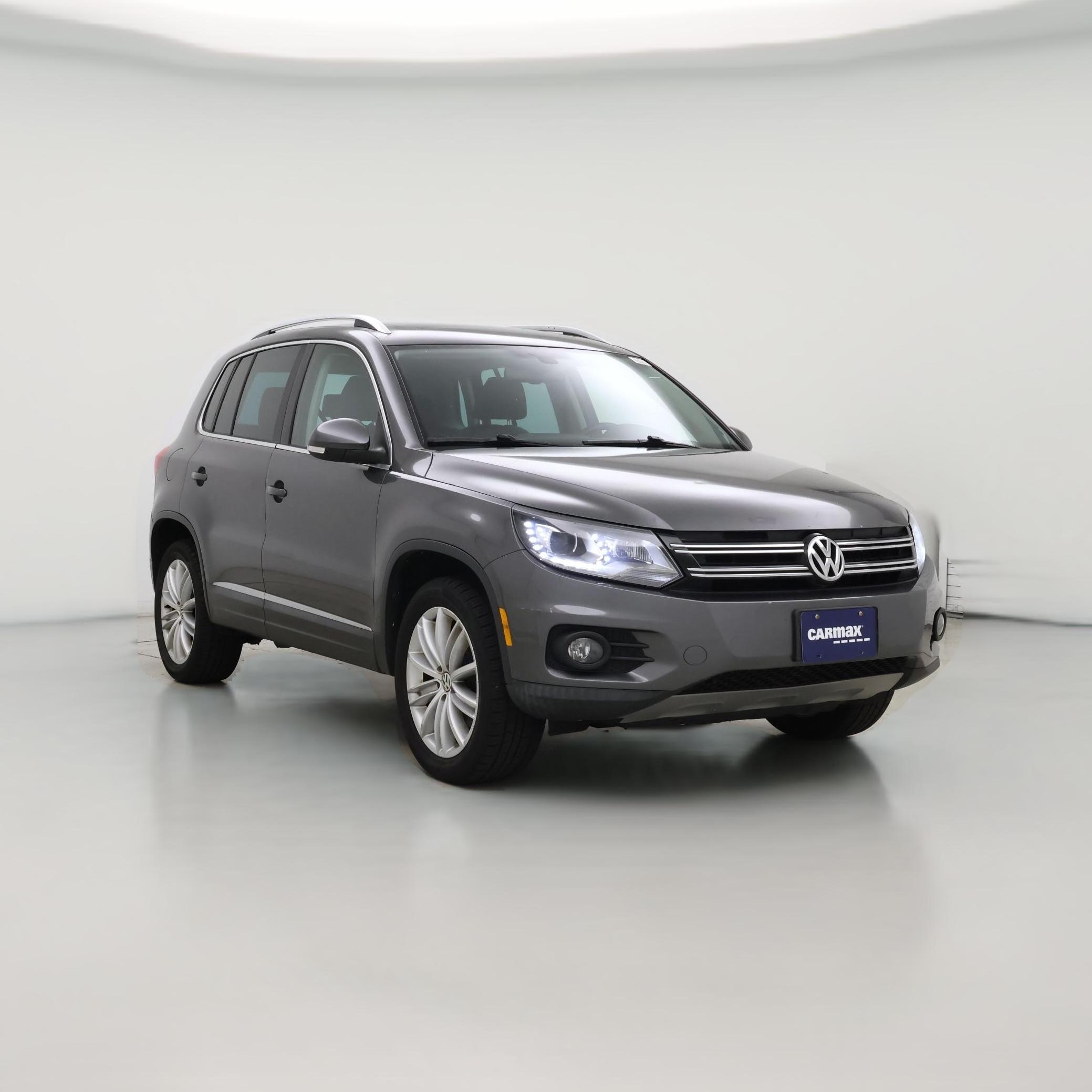 Thumbnail: 2016 Volkswagen Tiguan - 1