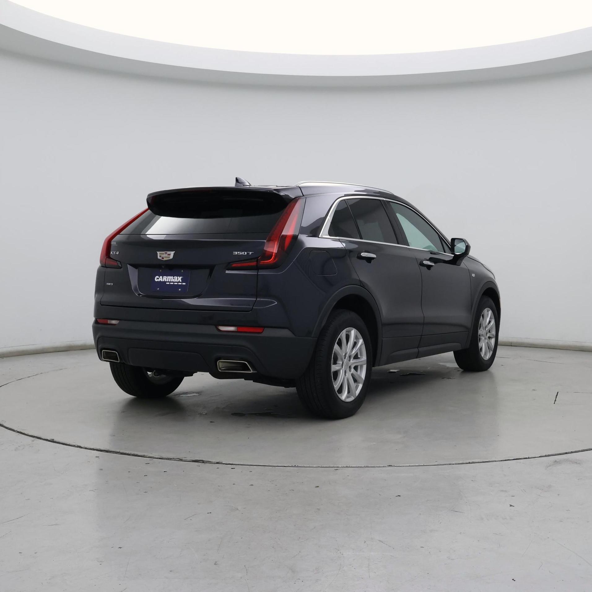 Thumbnail: 2023 Cadillac XT4 - 8