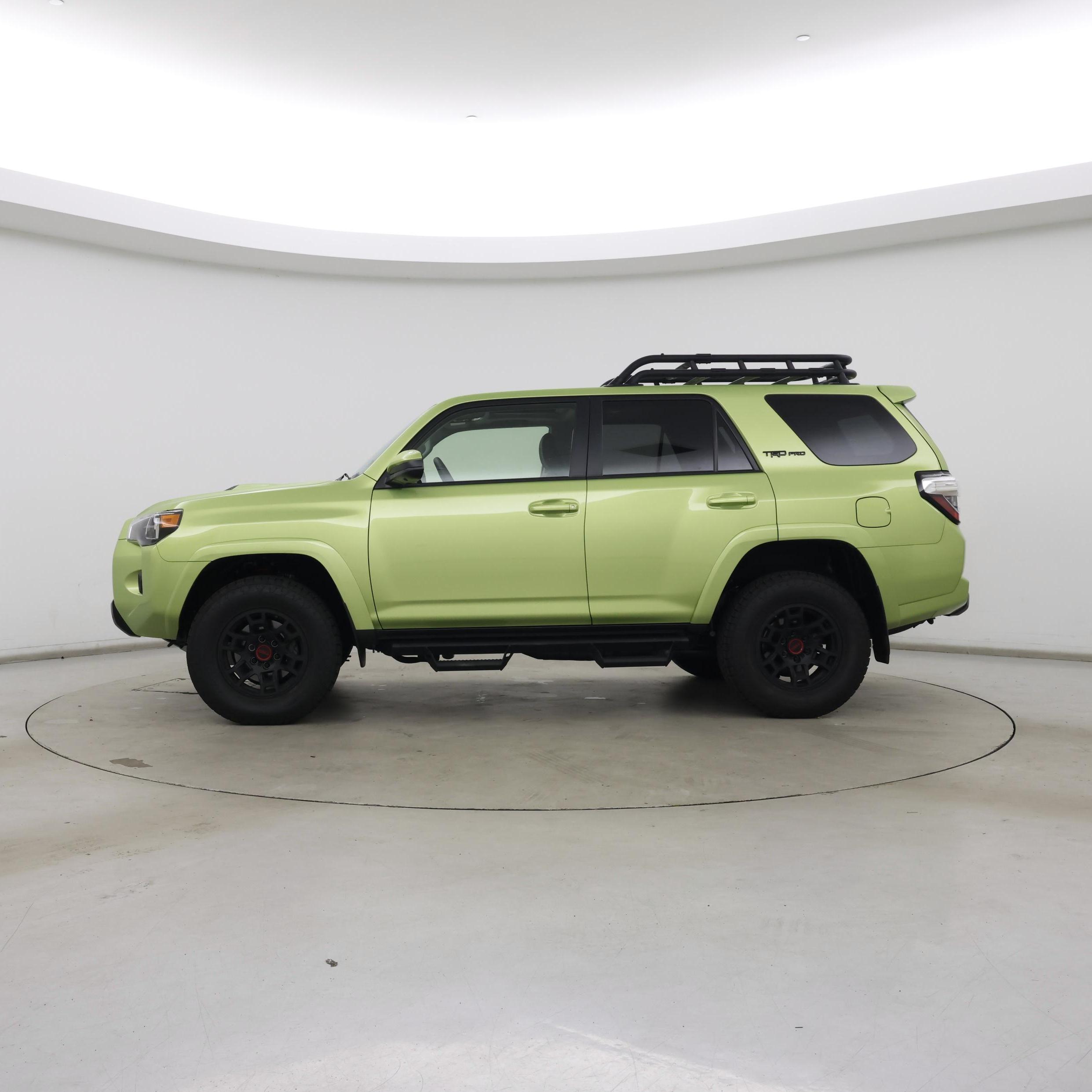 Thumbnail: 2022 Toyota 4Runner - 3