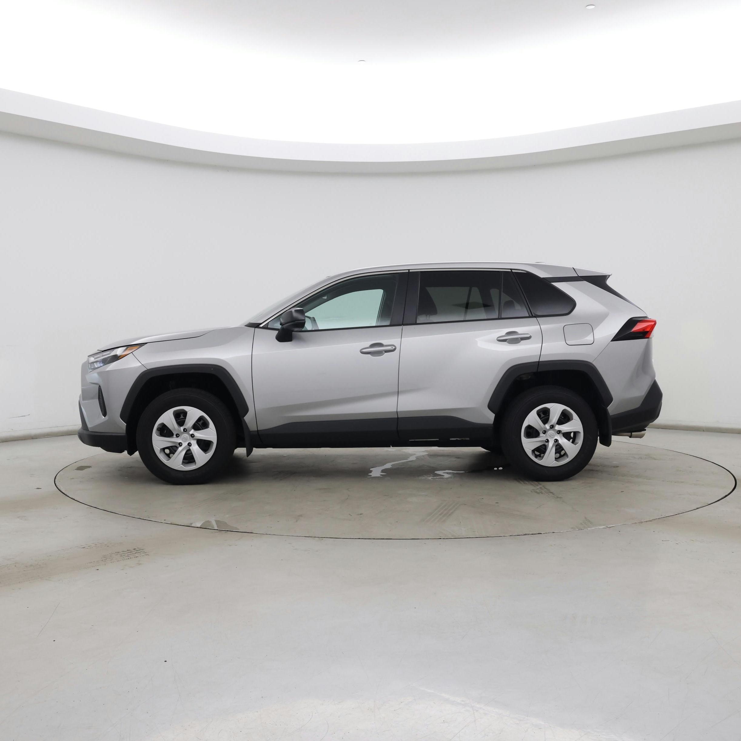 Thumbnail: 2024 Toyota RAV4 - 3