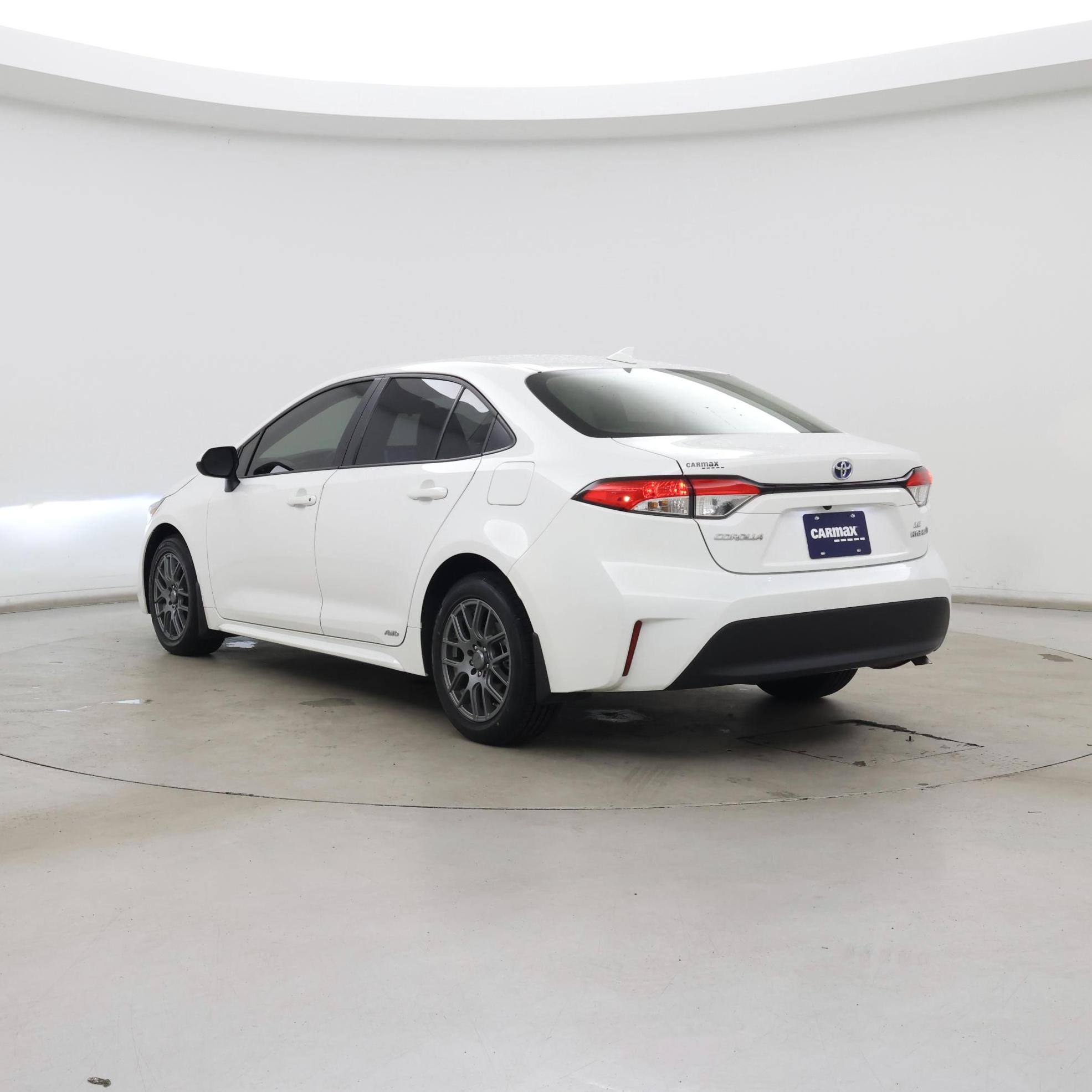 Thumbnail: 2023 Toyota Corolla - 2