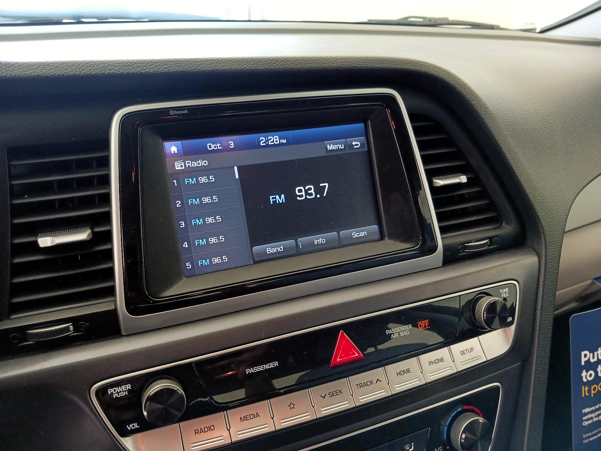 Thumbnail: 2019 Hyundai Sonata - 15