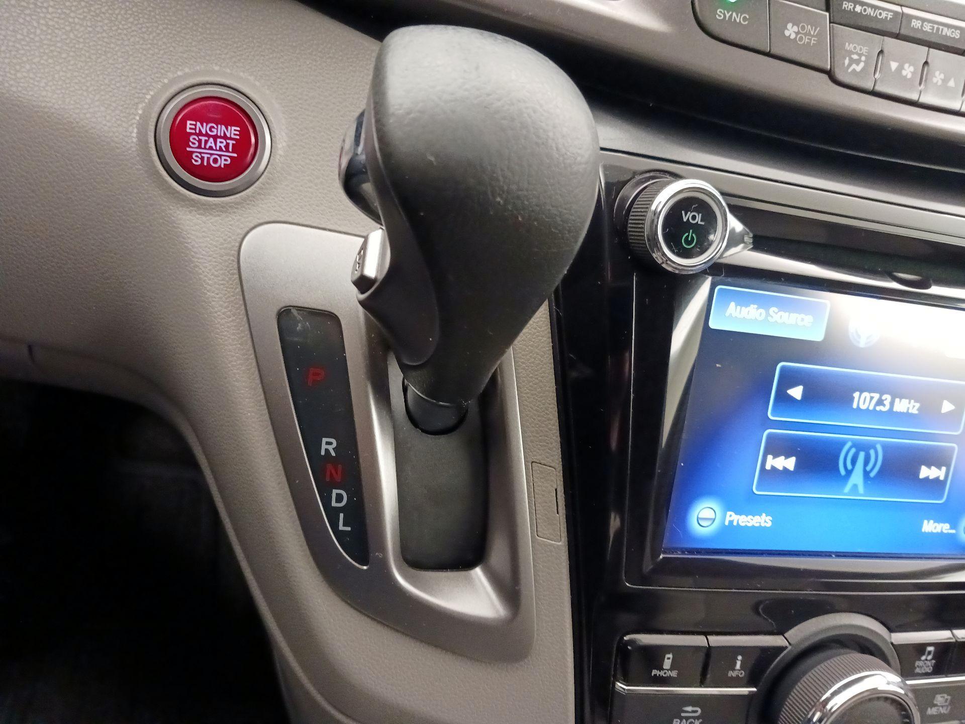 Thumbnail: 2016 Honda Odyssey - 17