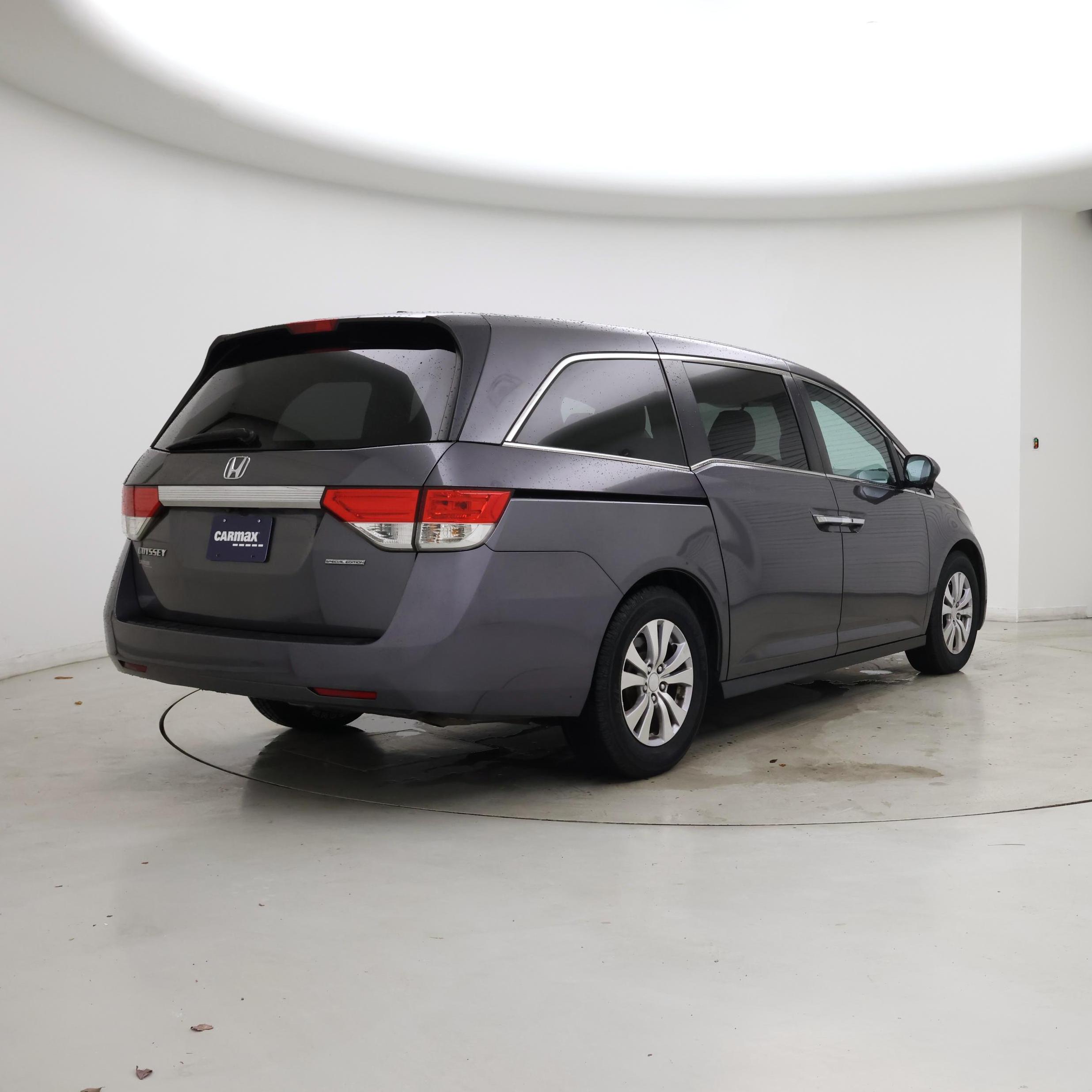 Thumbnail: 2016 Honda Odyssey - 8