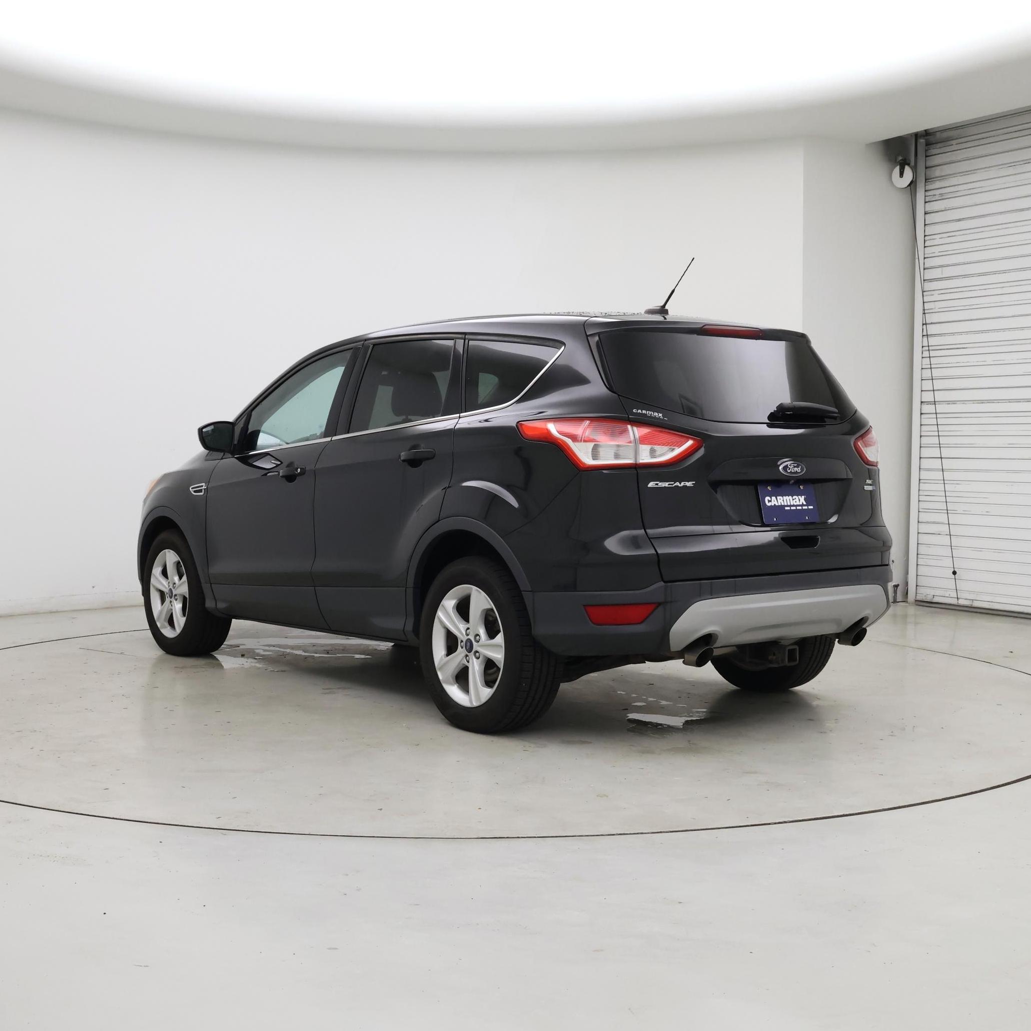 Thumbnail: 2015 Ford Escape - 2