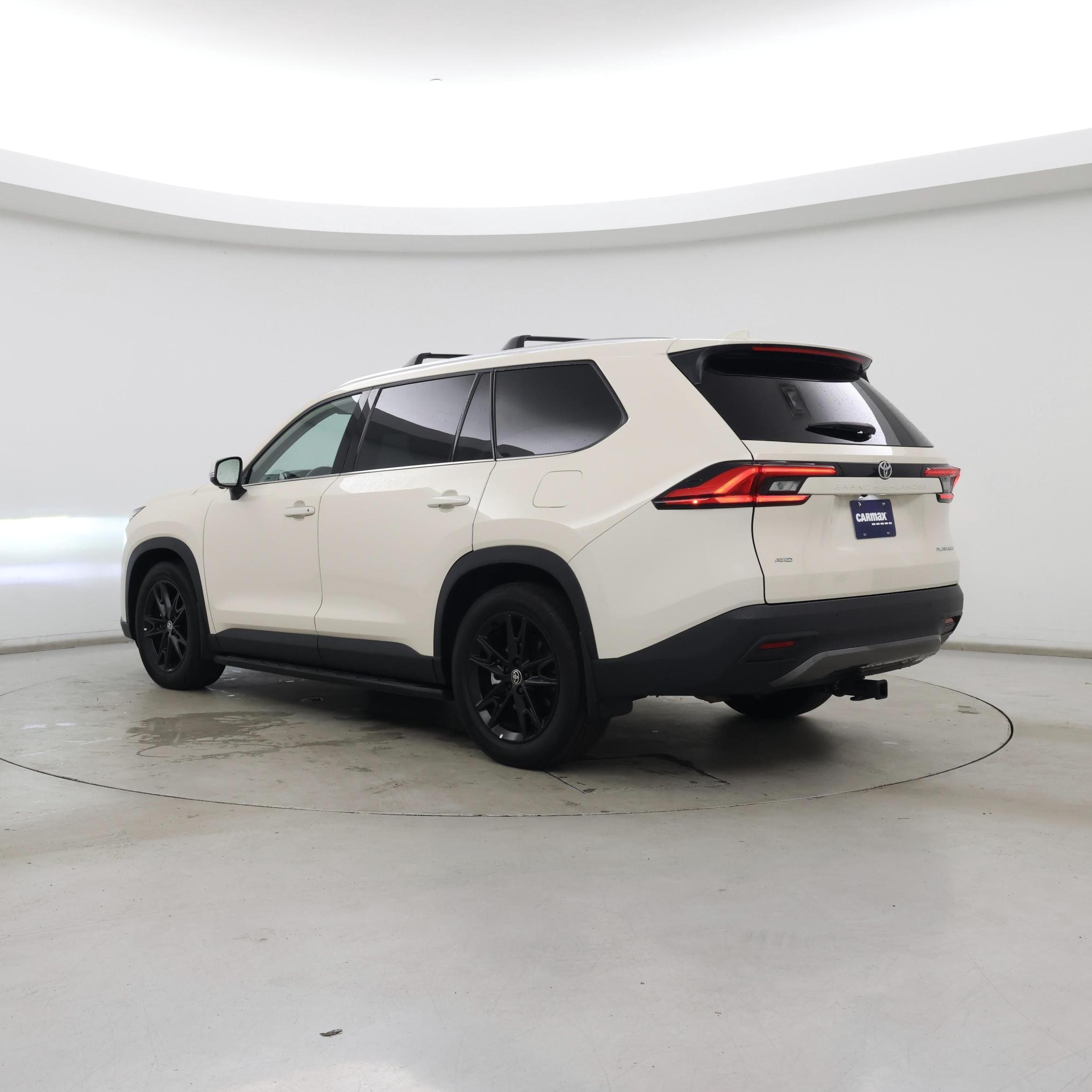 Thumbnail: 2024 Toyota Grand Highlander - 2