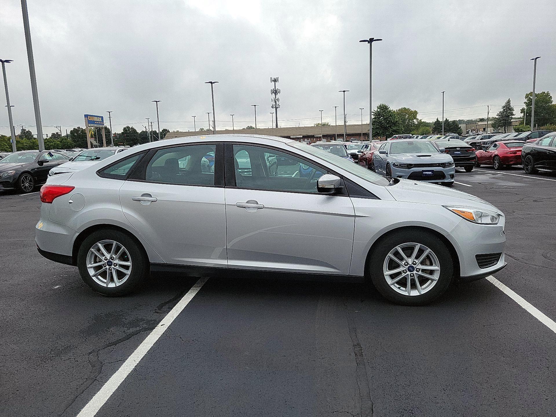 Thumbnail: 2018 Ford Focus - 4