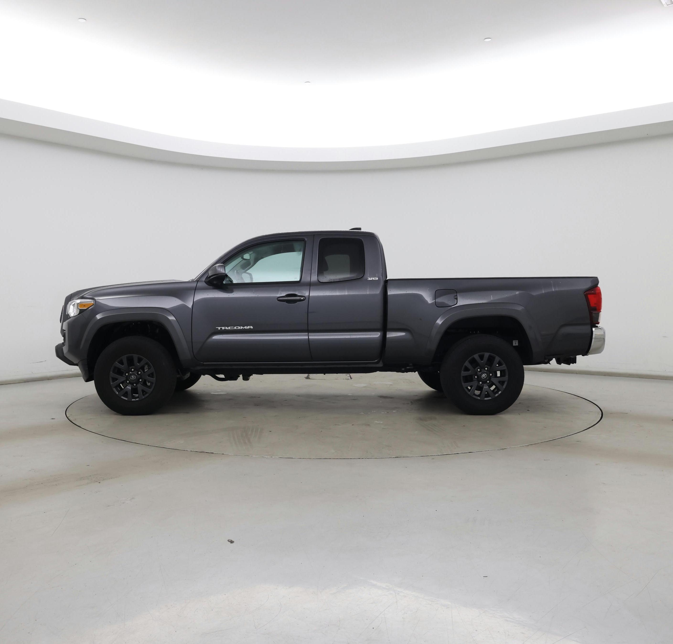 Thumbnail: 2023 Toyota Tacoma - 3
