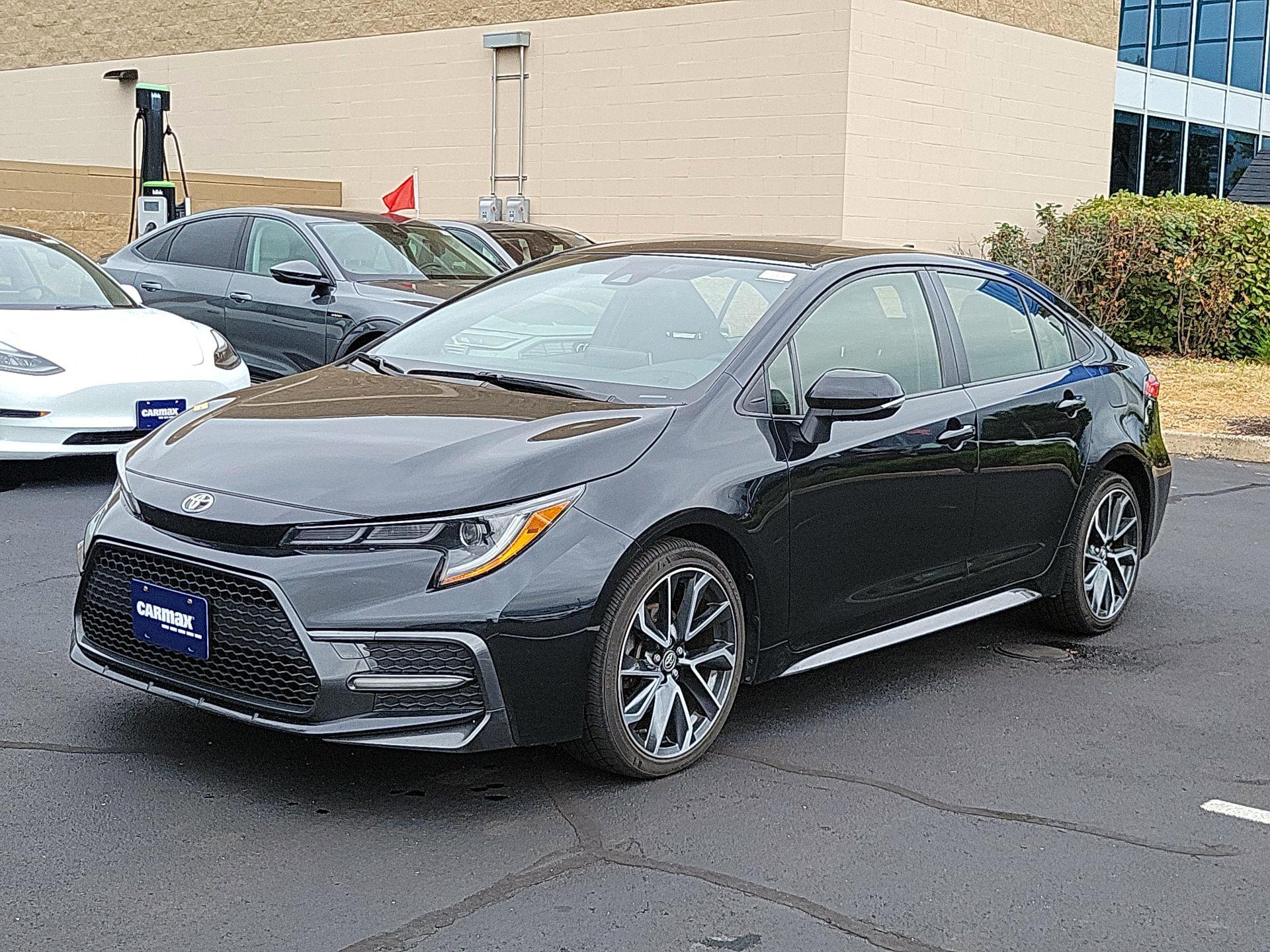 Thumbnail: 2021 Toyota Corolla - 3