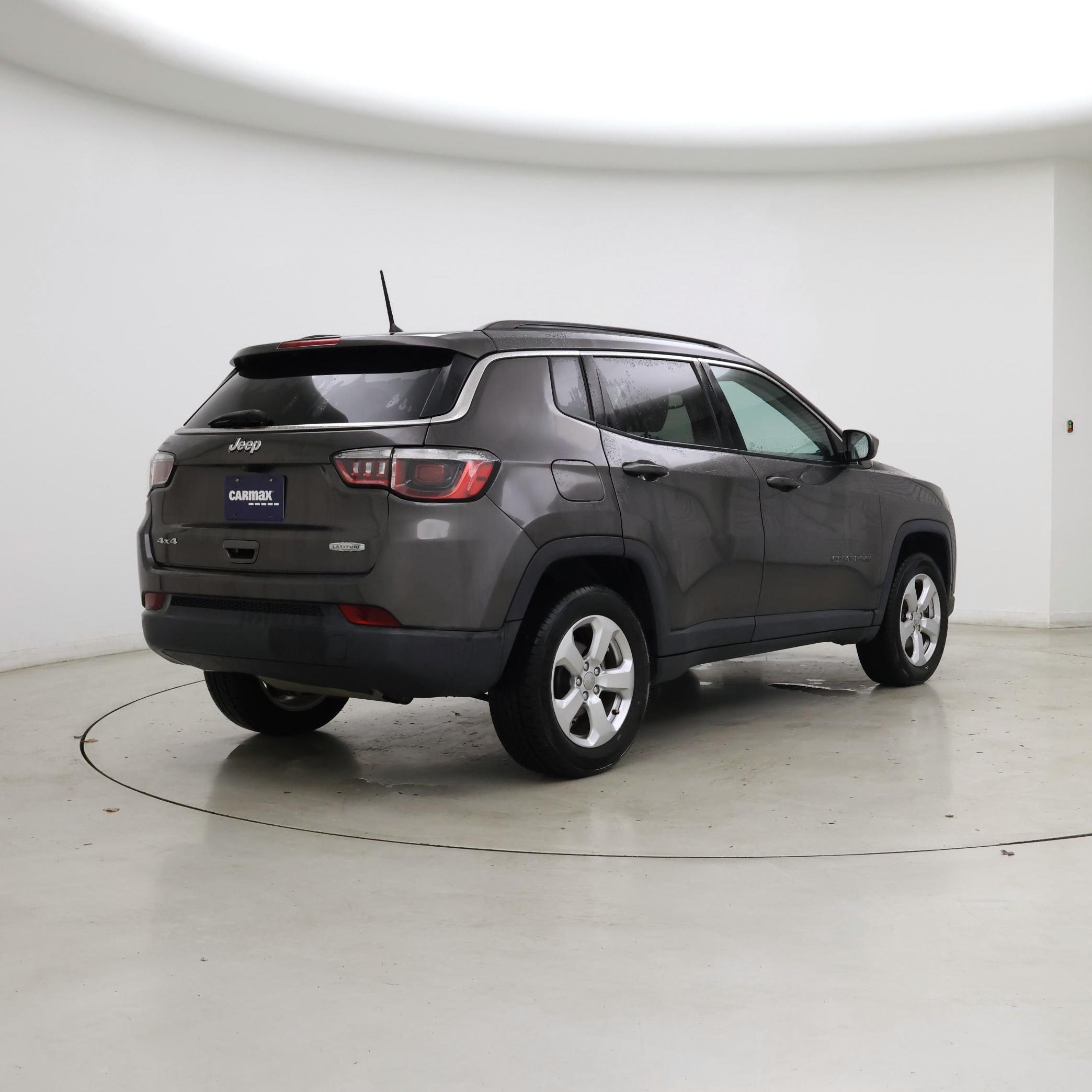 Thumbnail: 2018 Jeep Compass - 8