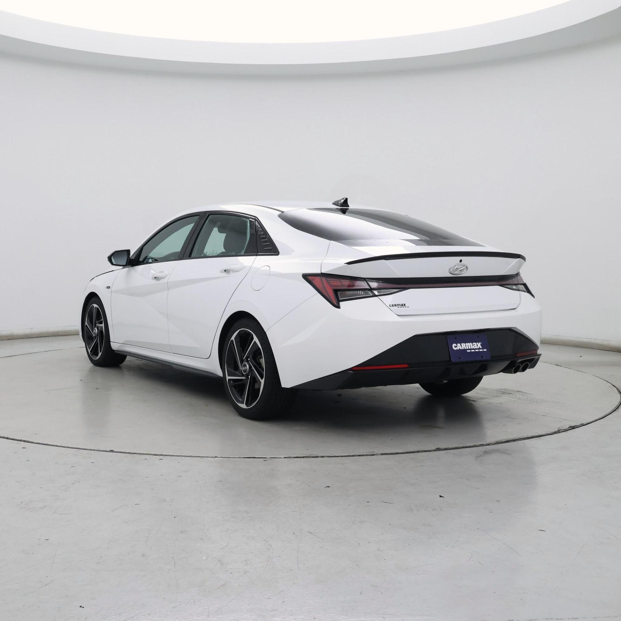Thumbnail: 2022 Hyundai Elantra - 2