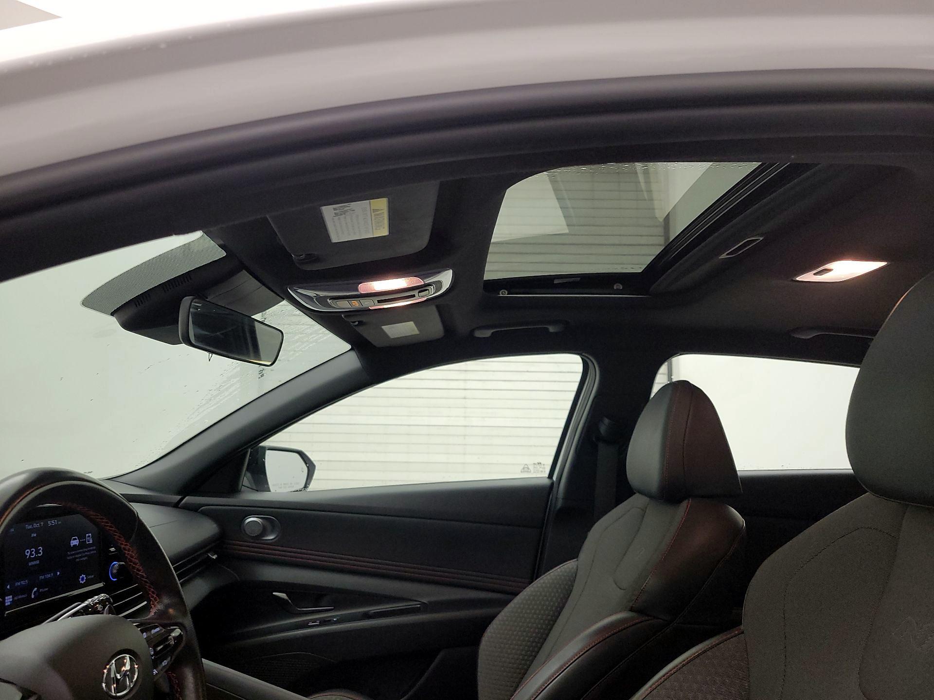 Thumbnail: 2022 Hyundai Elantra - 19