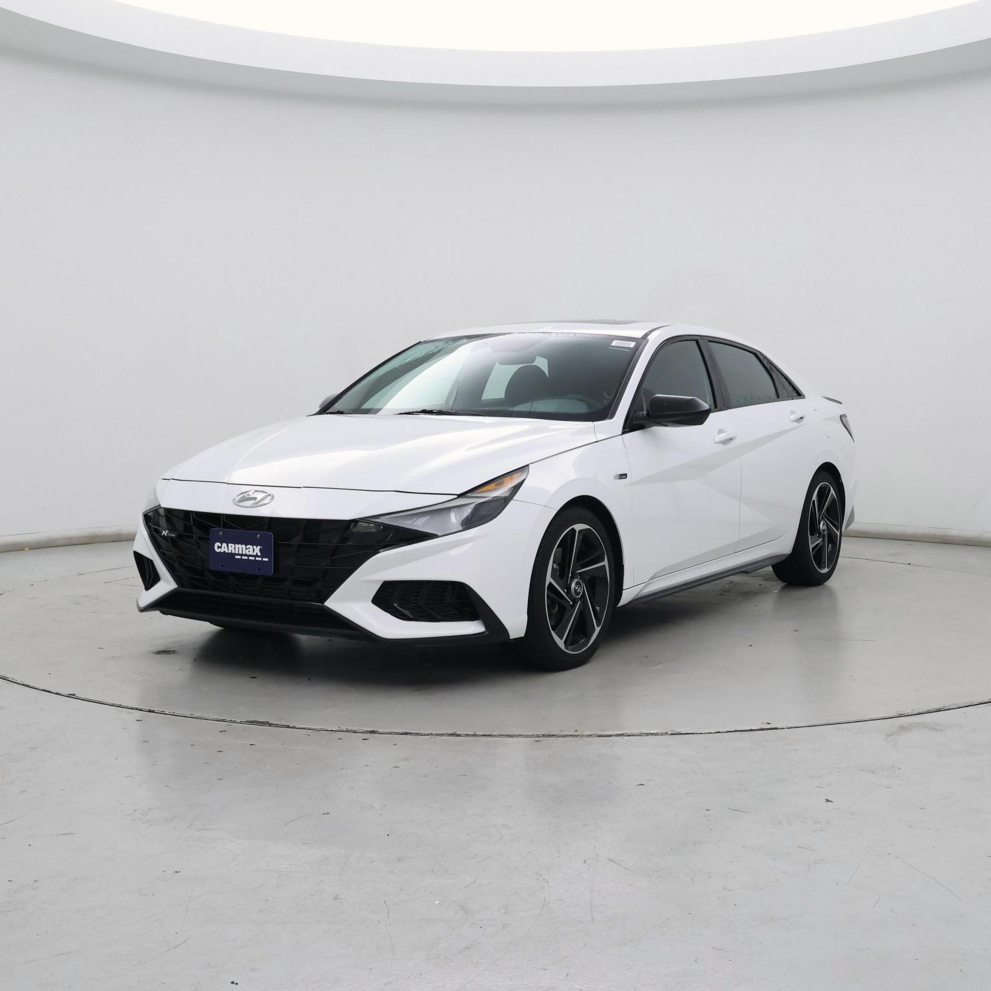 Thumbnail: 2022 Hyundai Elantra - 4