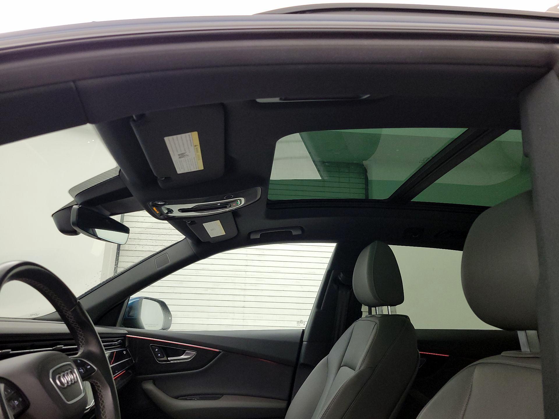 Thumbnail: 2021 Audi Q8 - 19