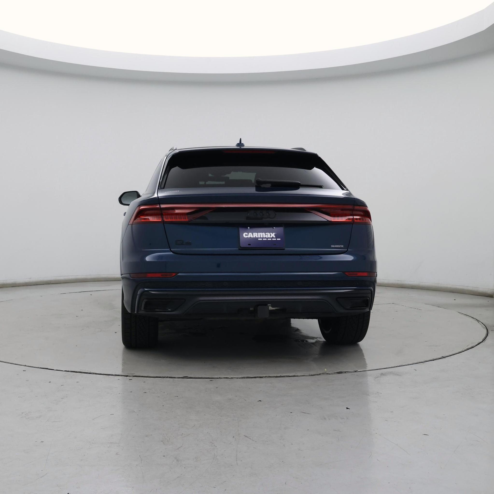 Thumbnail: 2021 Audi Q8 - 6