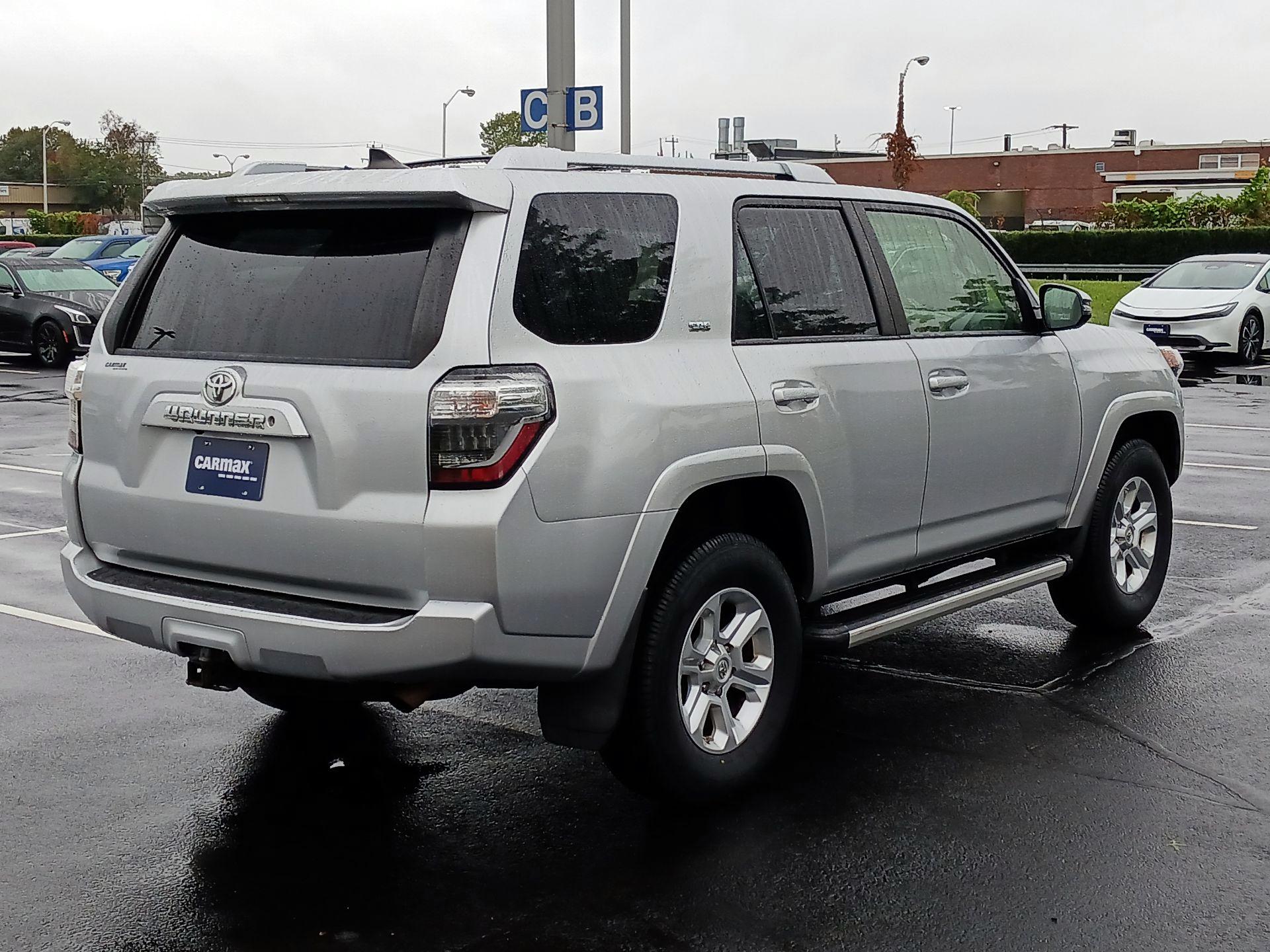 Thumbnail: 2018 Toyota 4Runner - 5