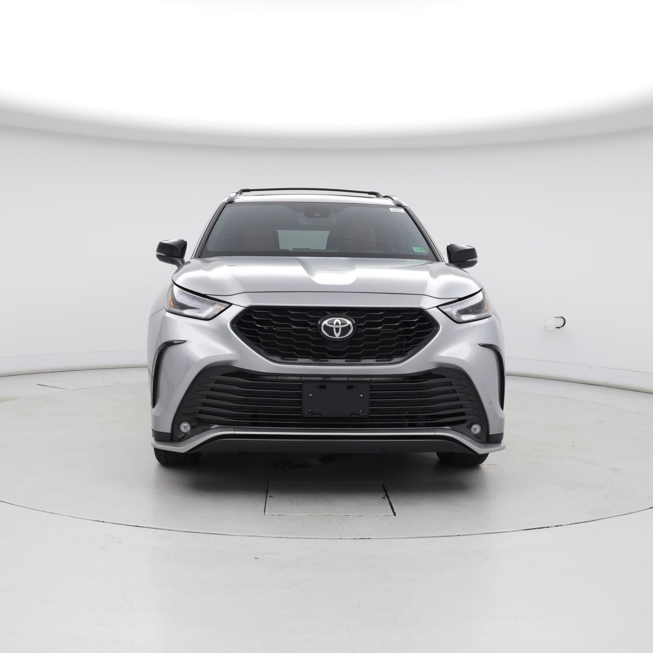 Thumbnail: 2022 Toyota Highlander - 5