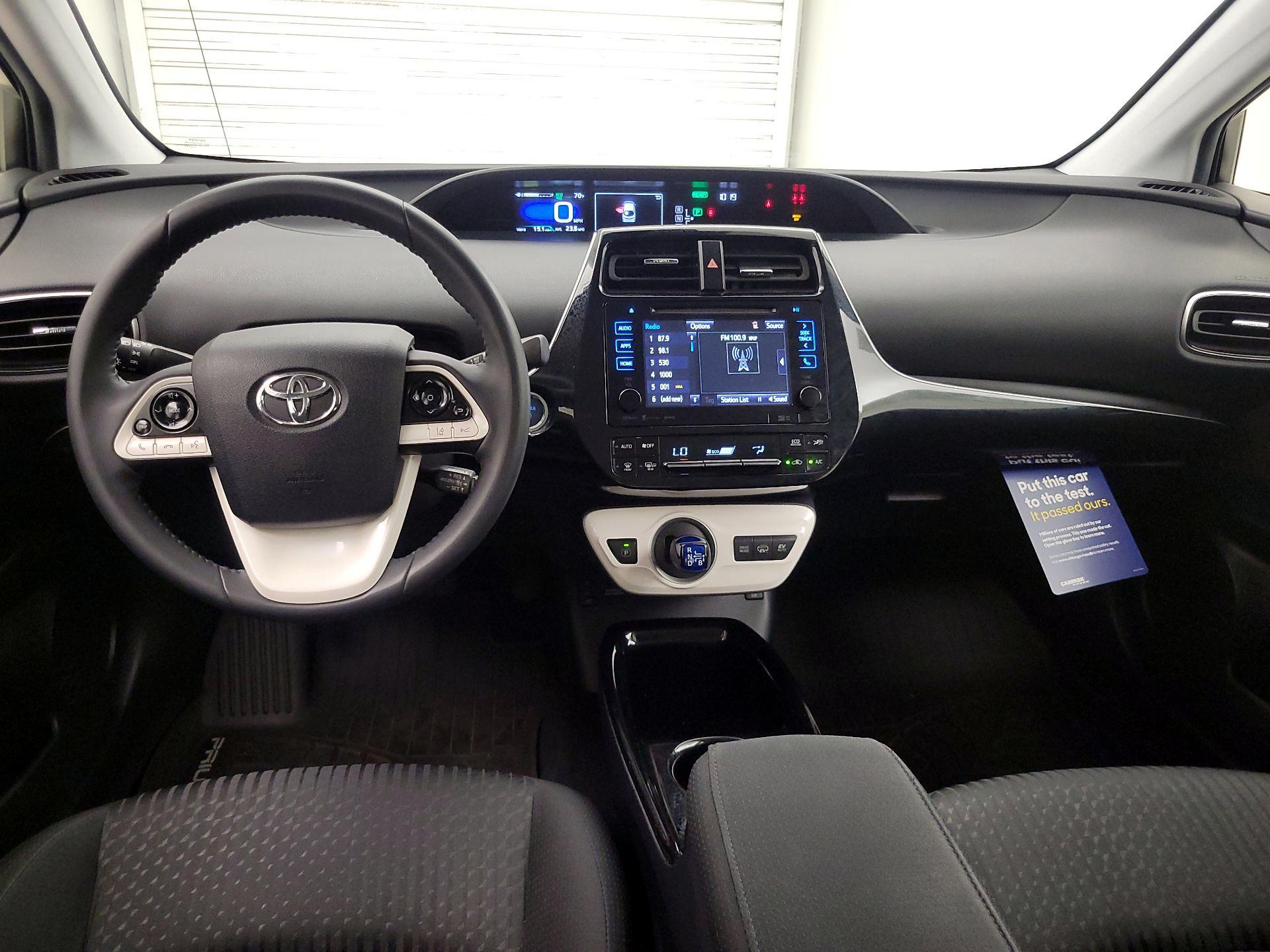 Thumbnail: 2018 Toyota Prius Prime - 9